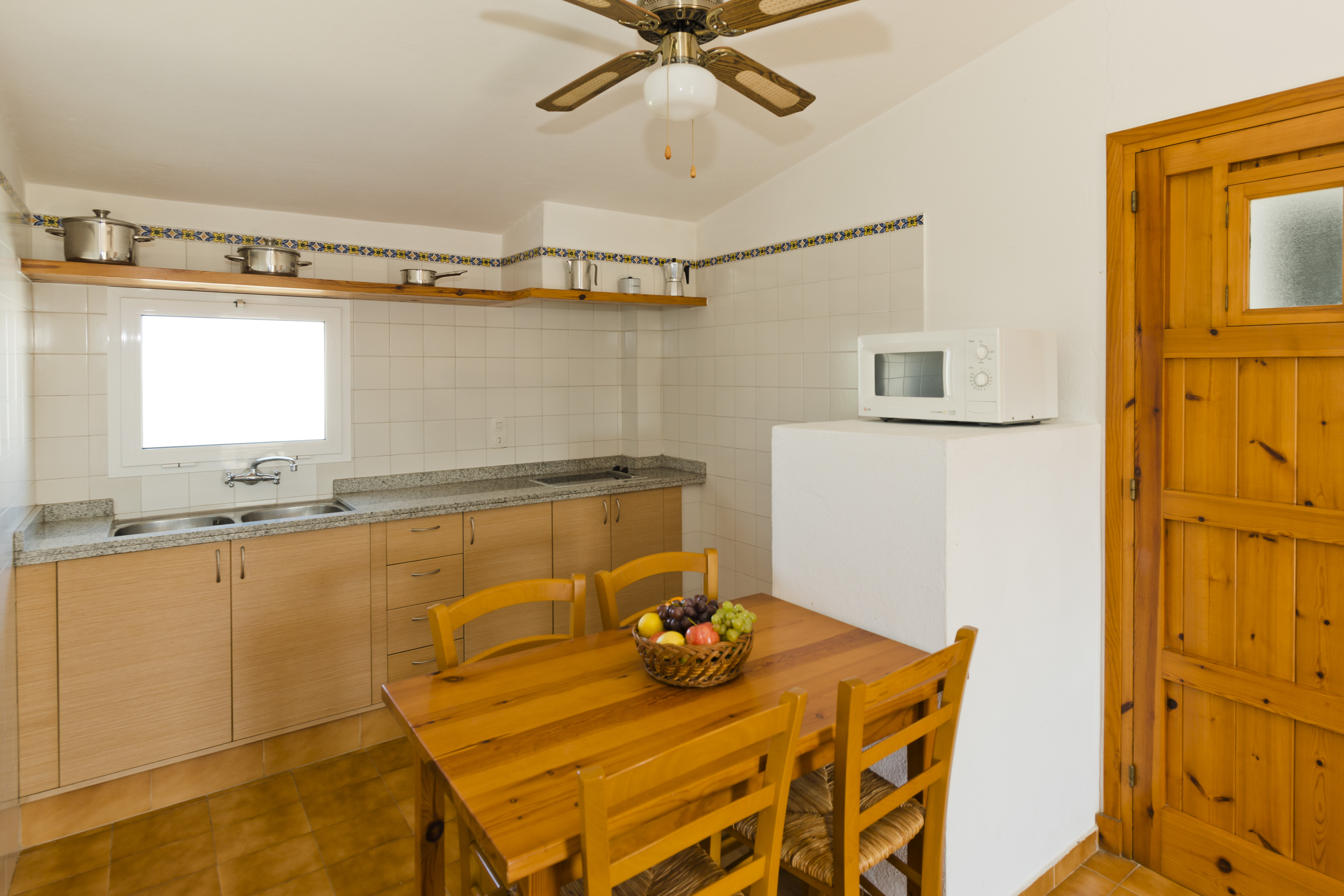 Apartaments Sa Caleta