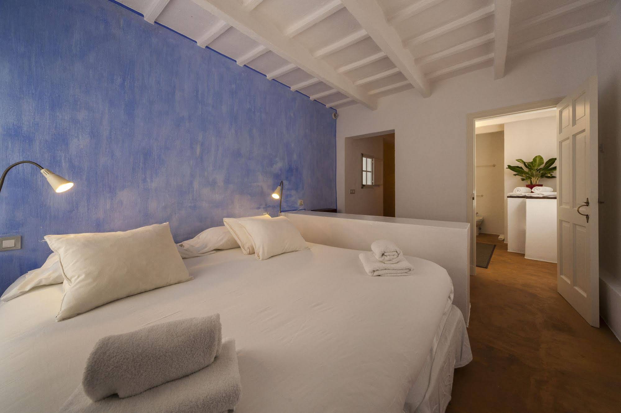 971 Hotel Con Encanto