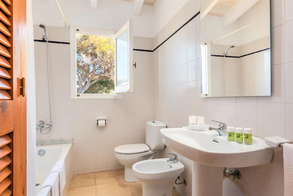Apartamentos Menorca Calan Brut