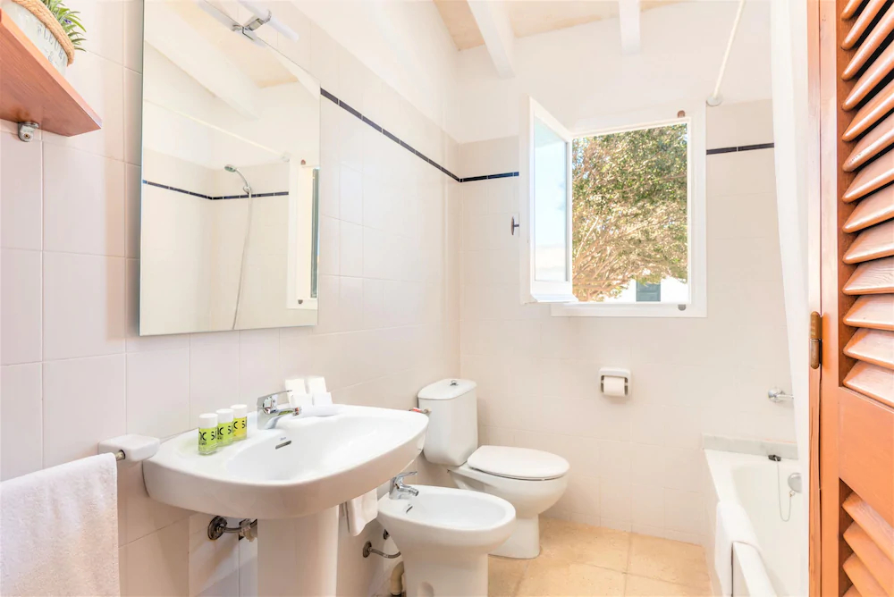 Apartamentos Menorca Calan Brut
