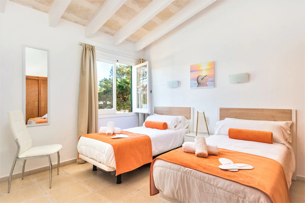 Apartamentos Menorca Calan Brut