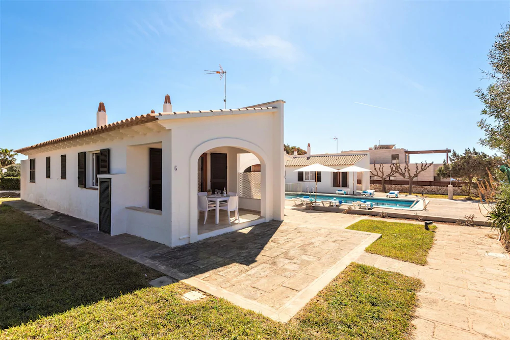 Apartamentos Menorca Calan Brut