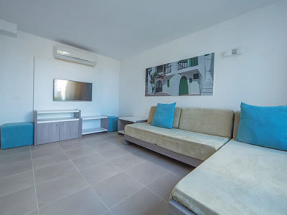 Ferrer Skyline Aparthotel