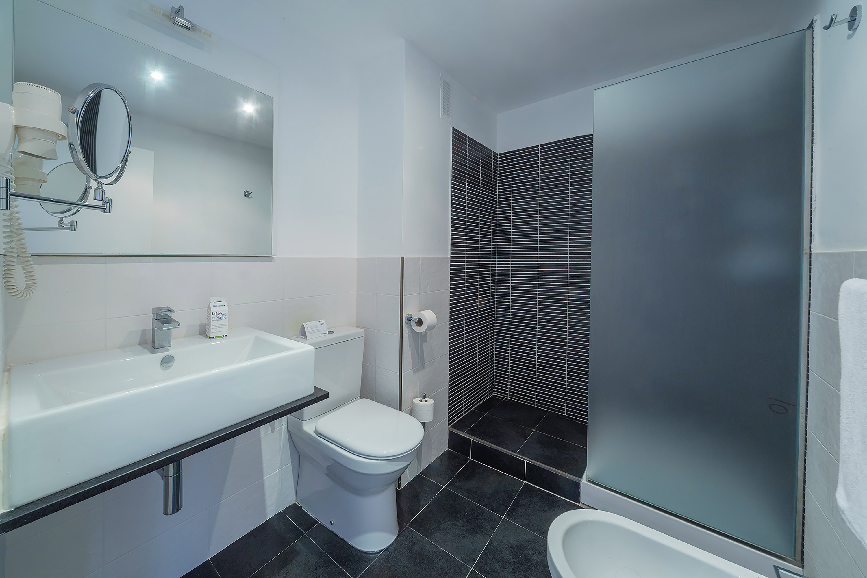 Ferrer Skyline Aparthotel