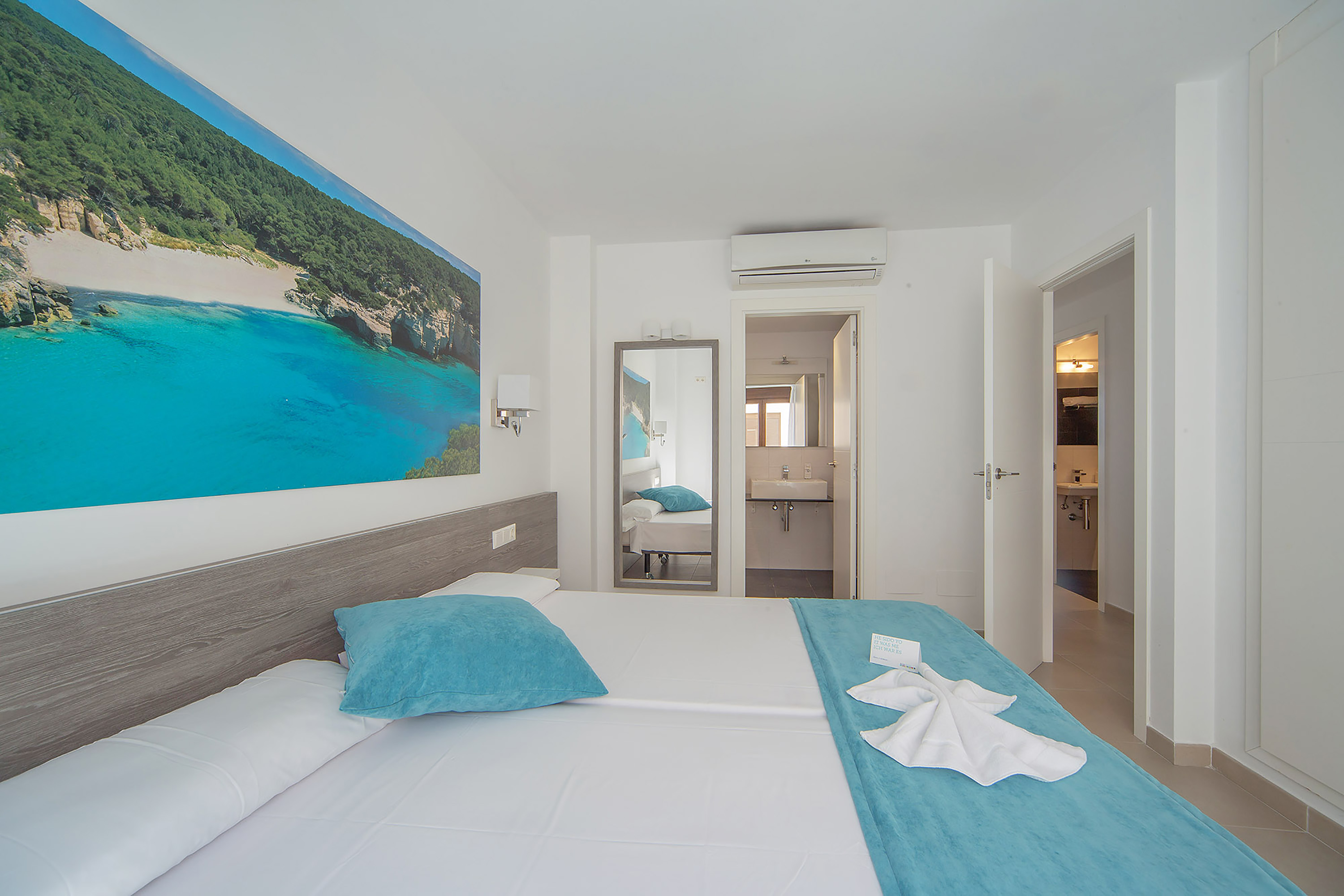 Ferrer Skyline Aparthotel