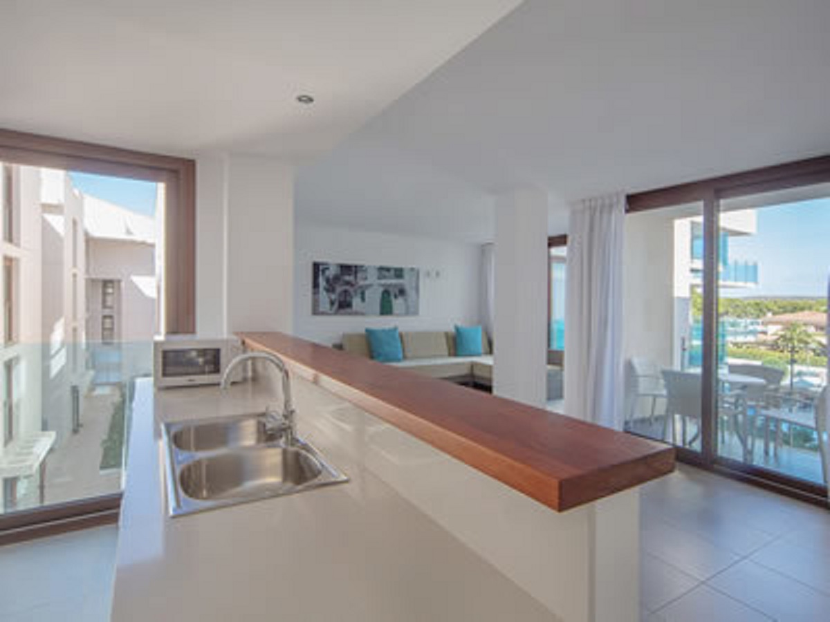 Ferrer Skyline Aparthotel