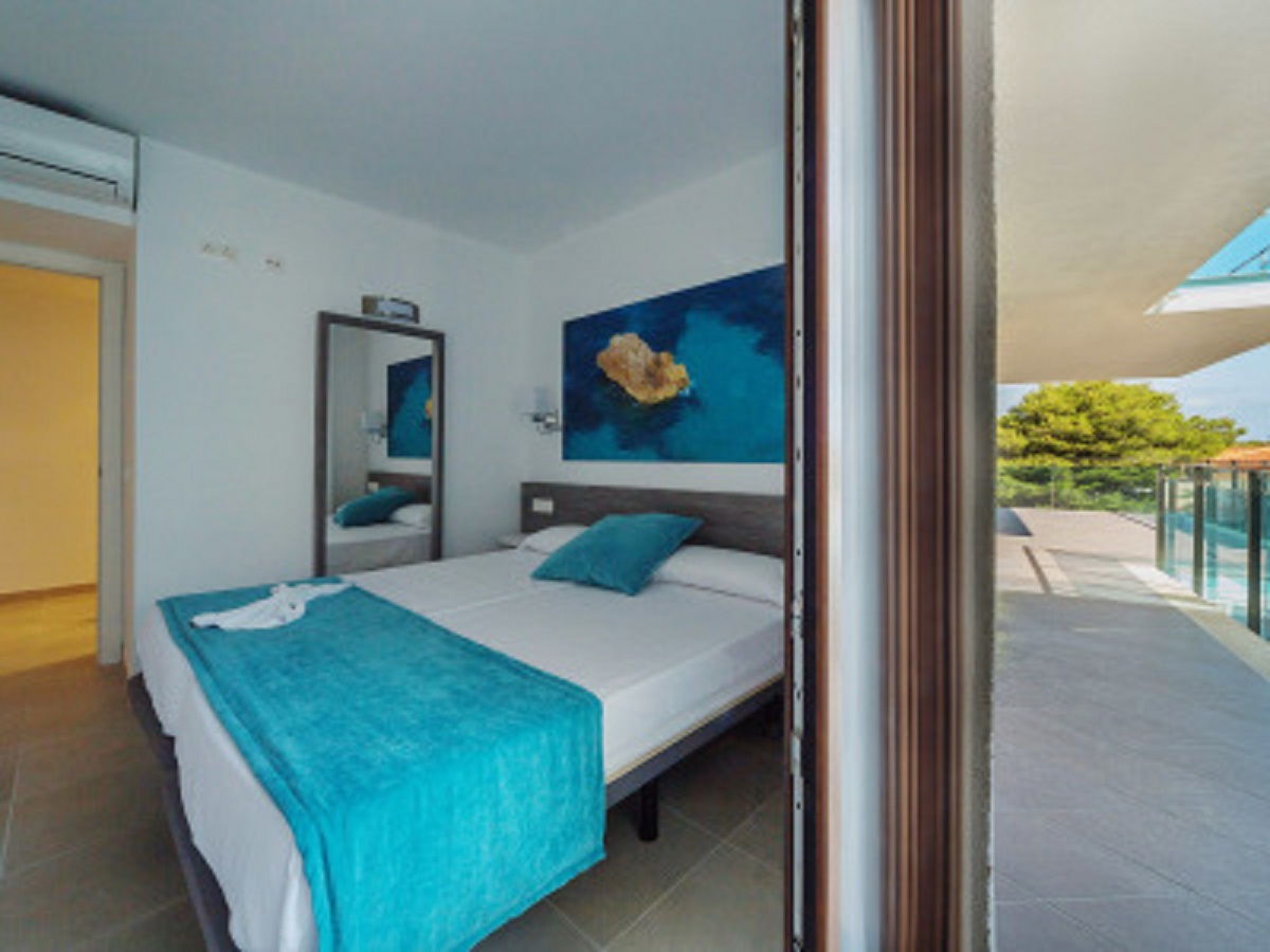 Ferrer Skyline Aparthotel