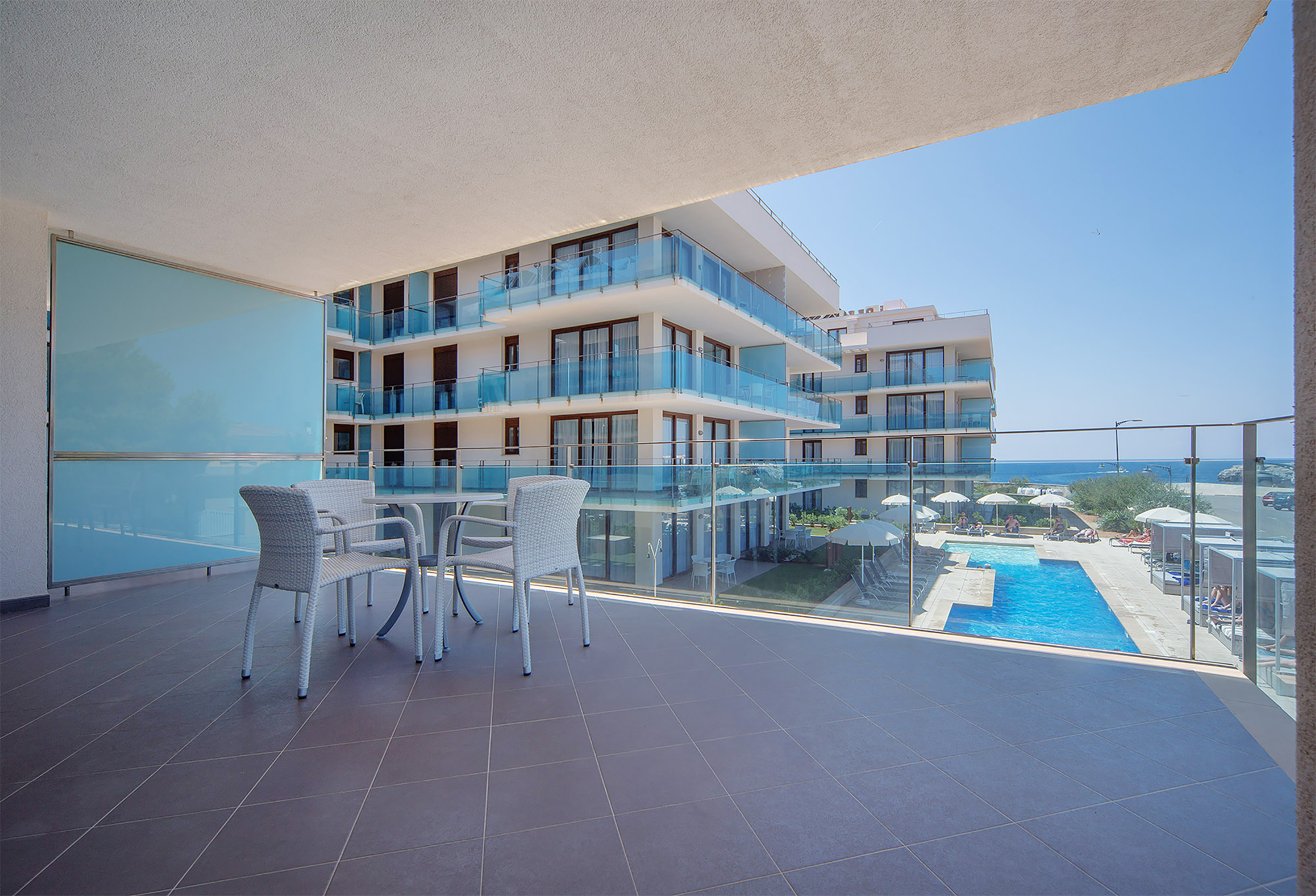 Ferrer Skyline Aparthotel