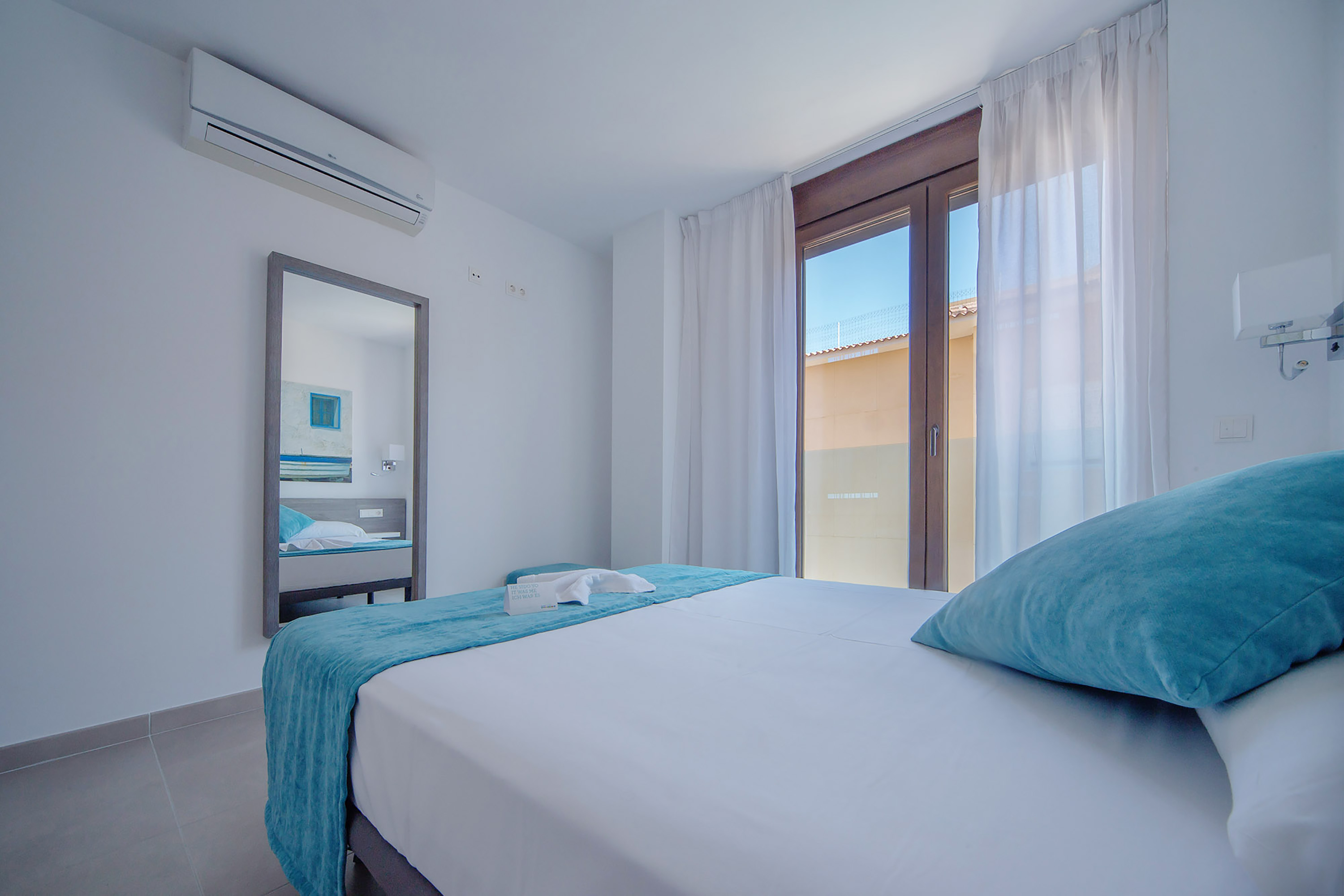 Ferrer Skyline Aparthotel