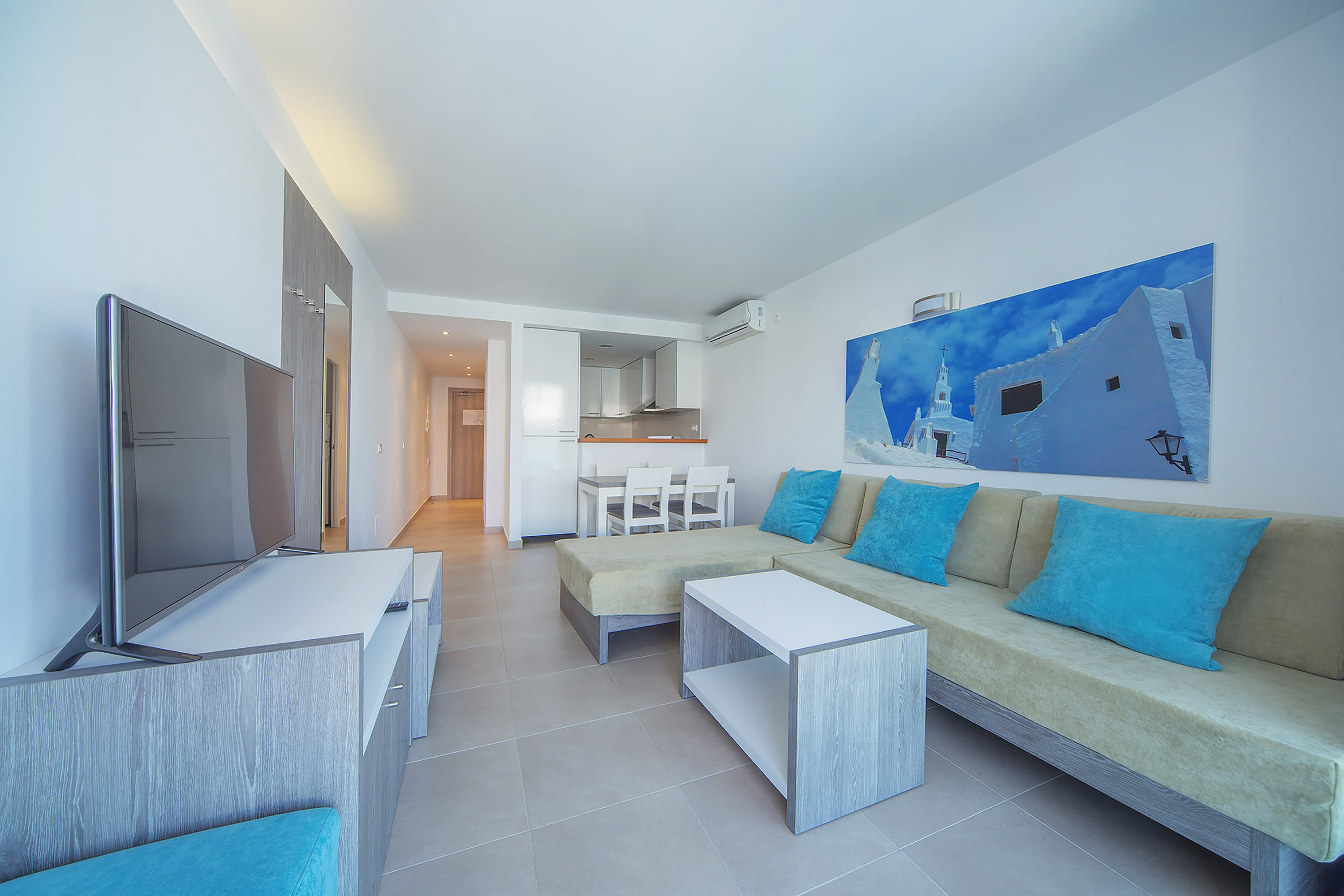 Ferrer Skyline Aparthotel
