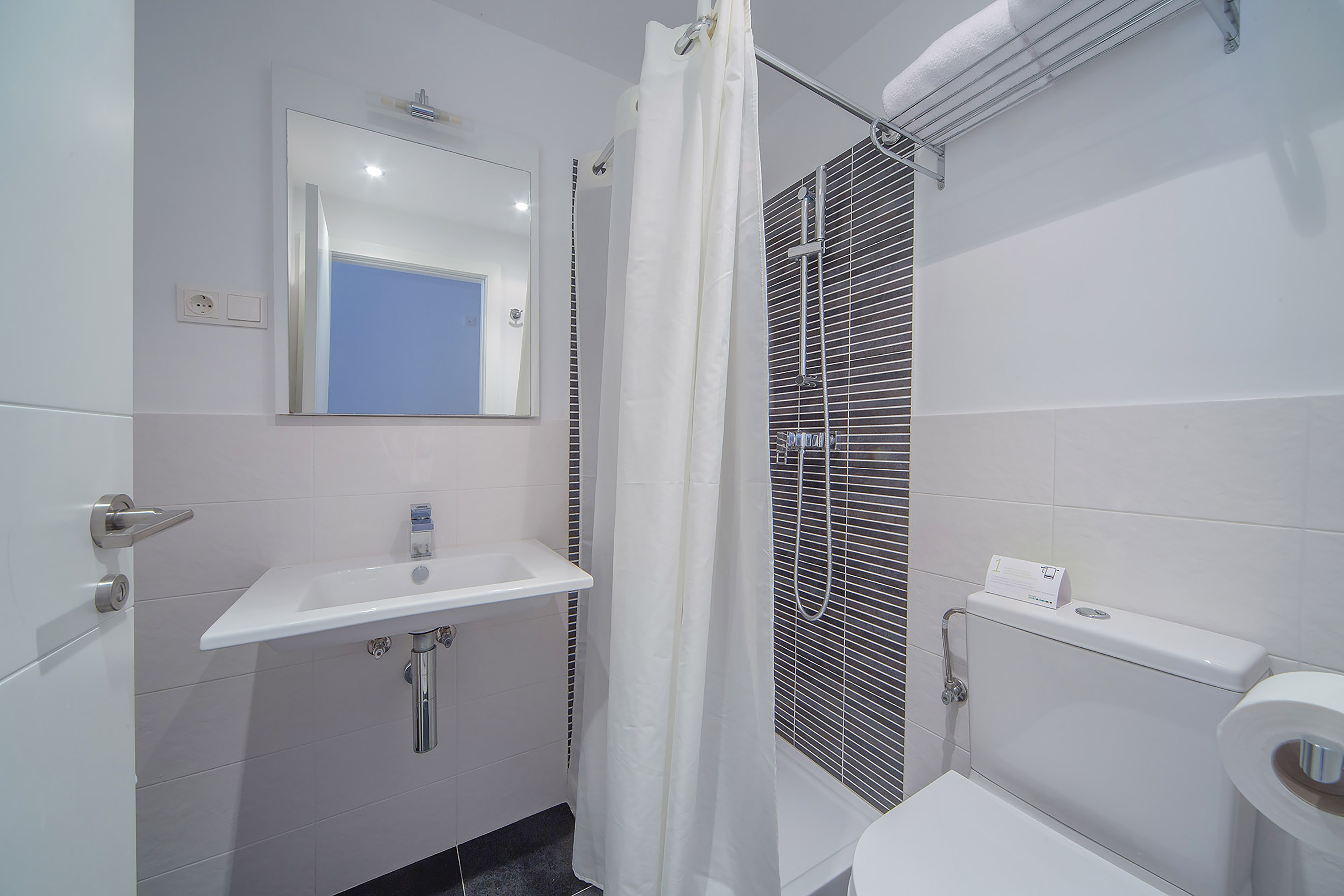 Ferrer Skyline Aparthotel
