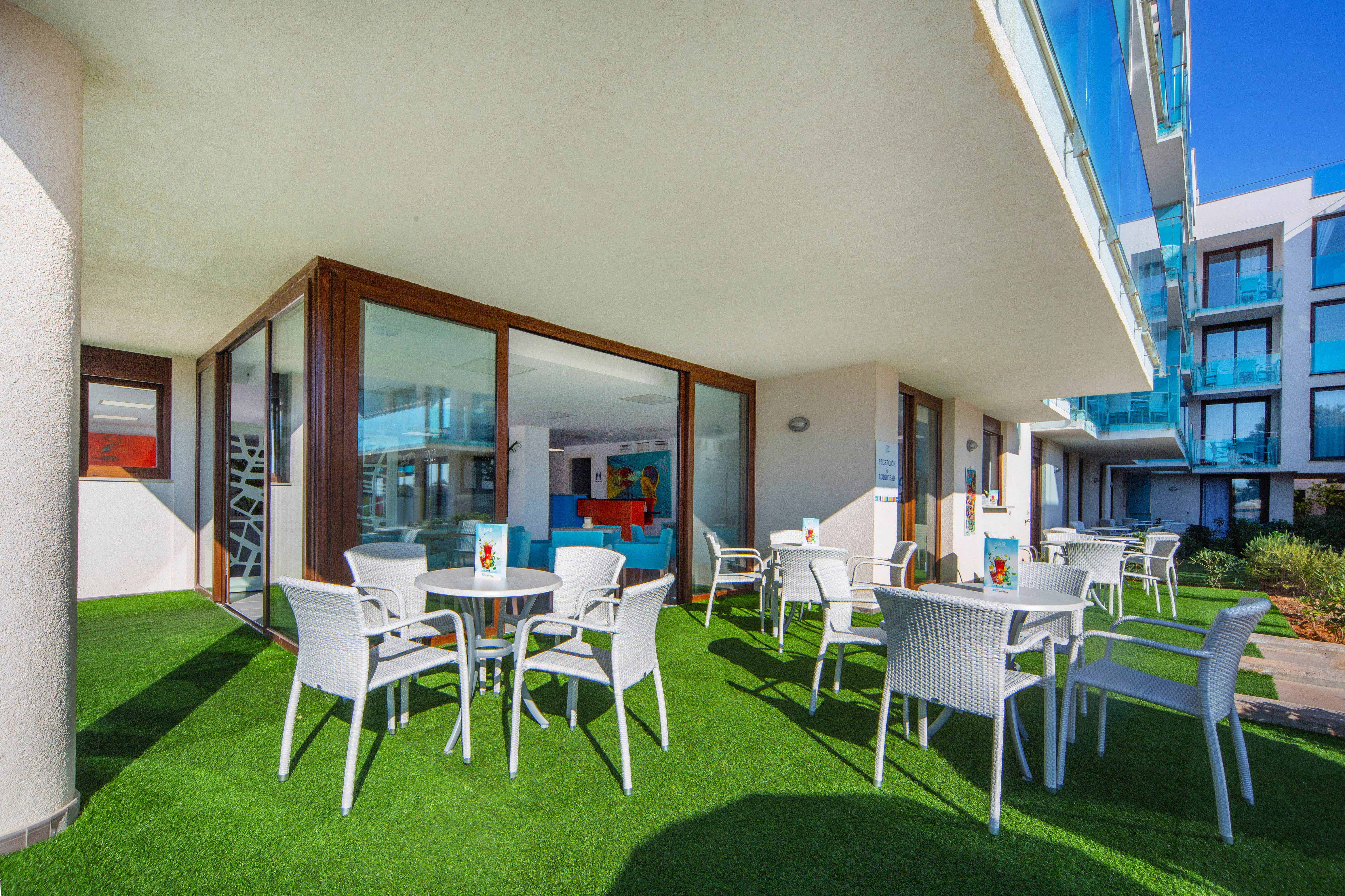 Ferrer Skyline Aparthotel
