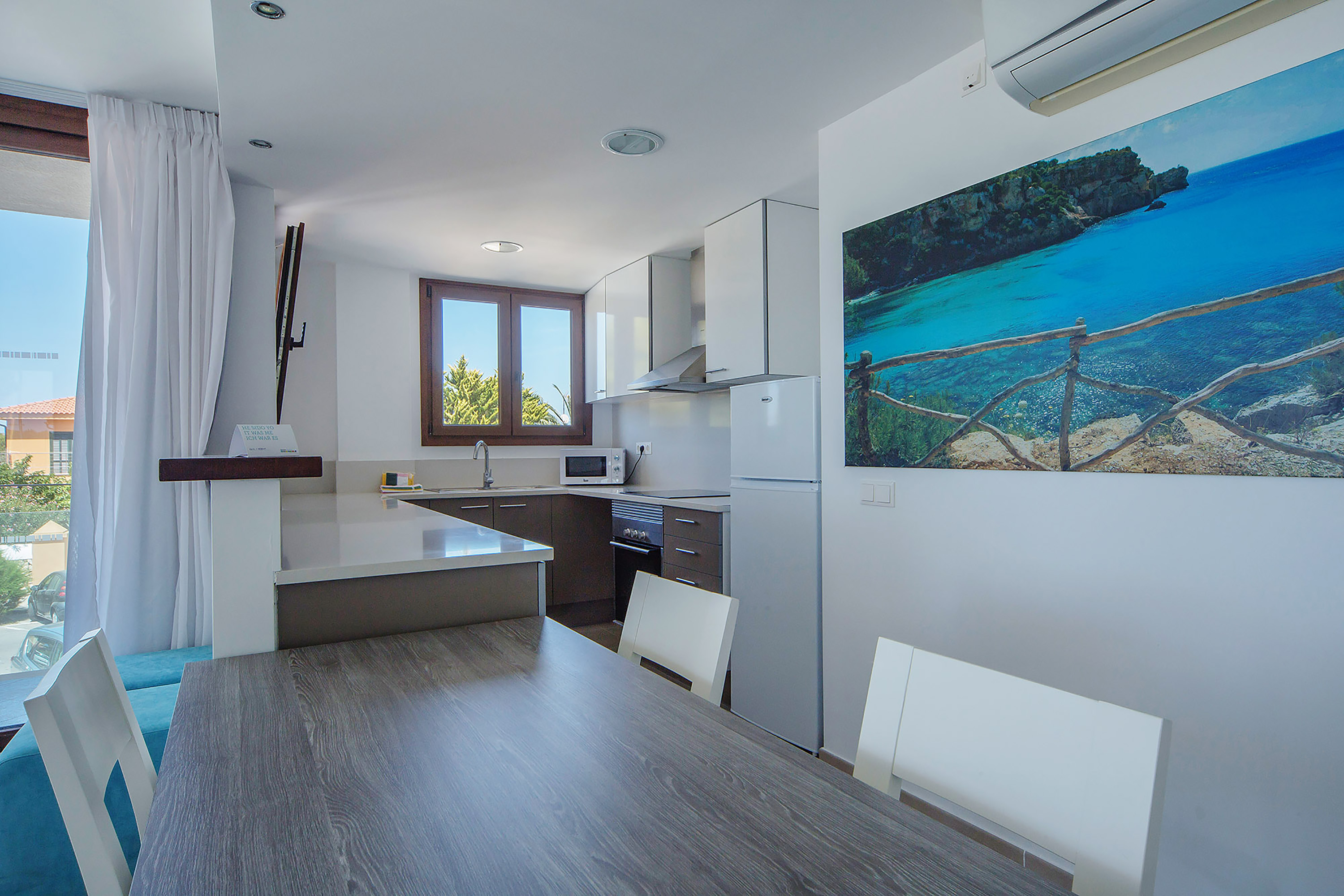 Ferrer Skyline Aparthotel