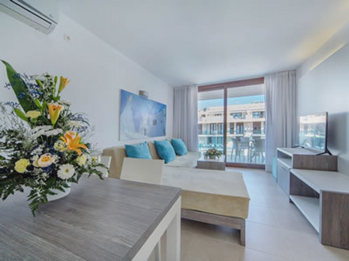 Ferrer Skyline Aparthotel