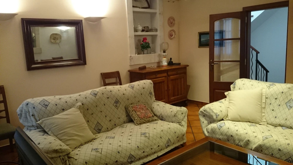 Casa Menurka-Santa Clara