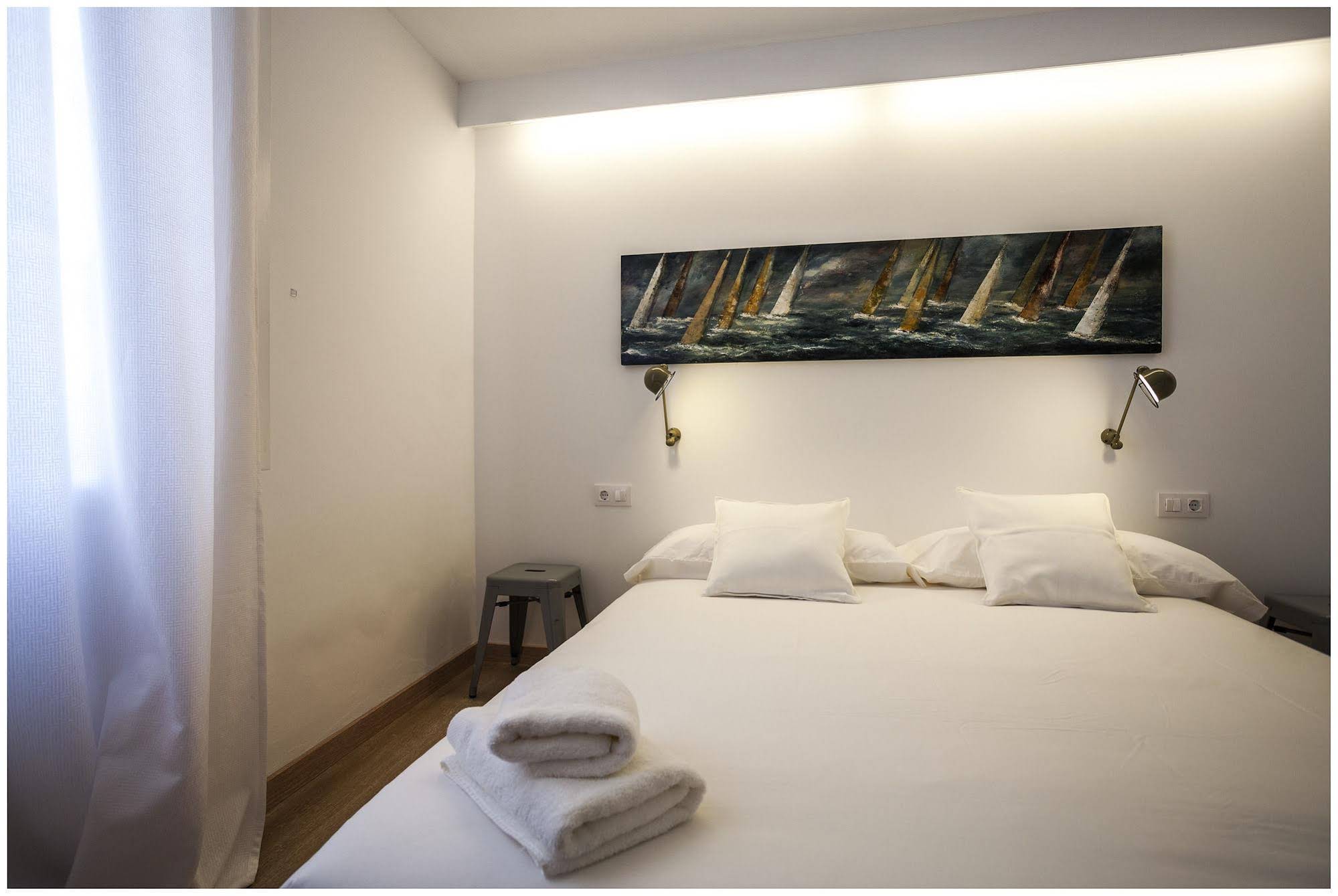 Cheap & Chic Hotel