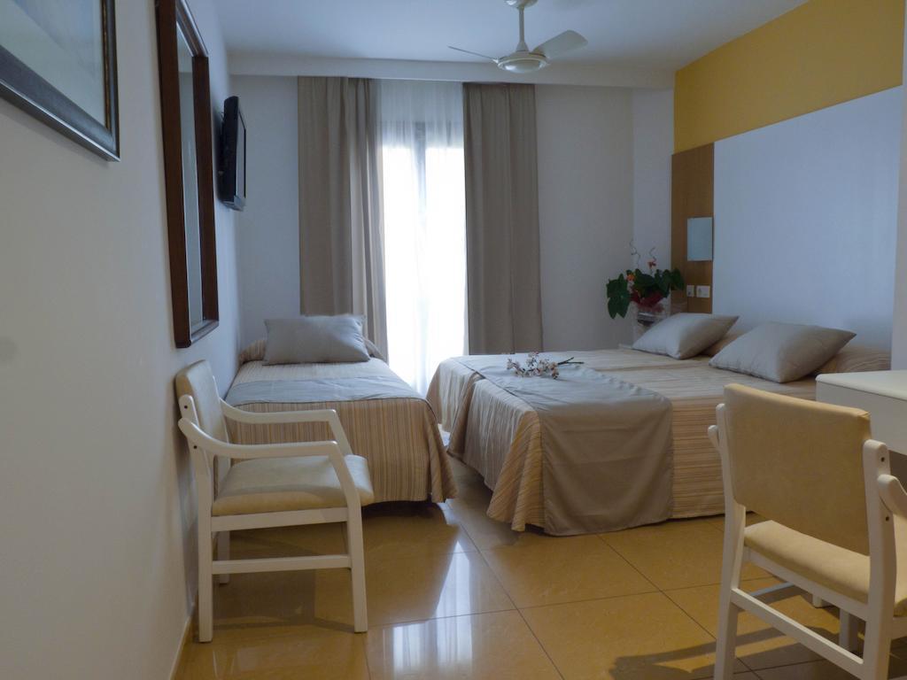 Ciutadella Hostal