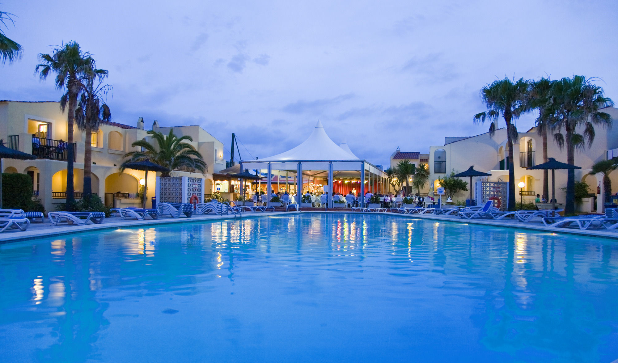 Globales Apartamentos Binimar