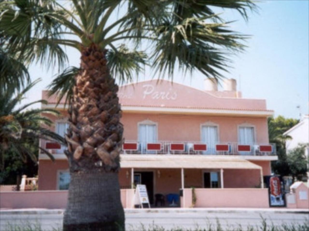 Hostal Paris Ciutadella