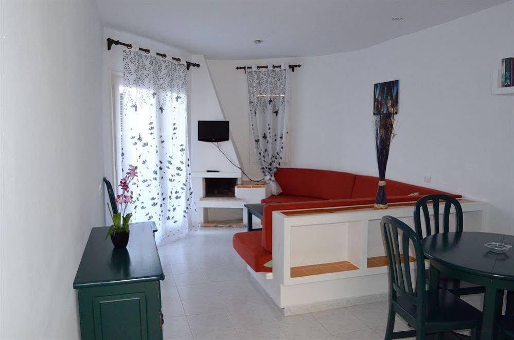 Las Bouganvillas