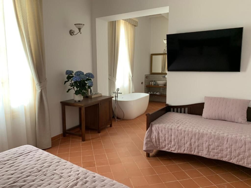 Seranova Luxury Hotel Adult Only