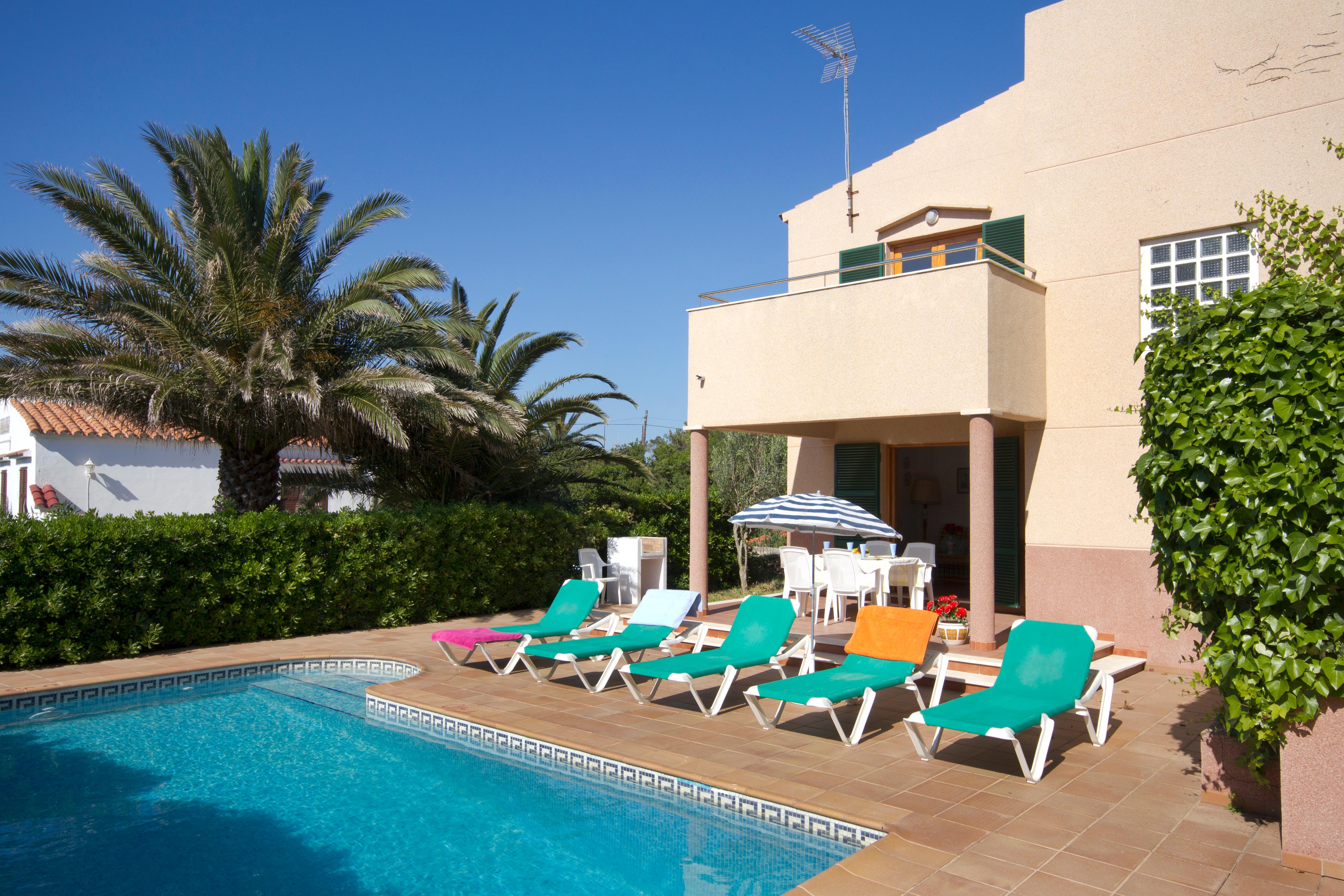Villa Oliveres I II