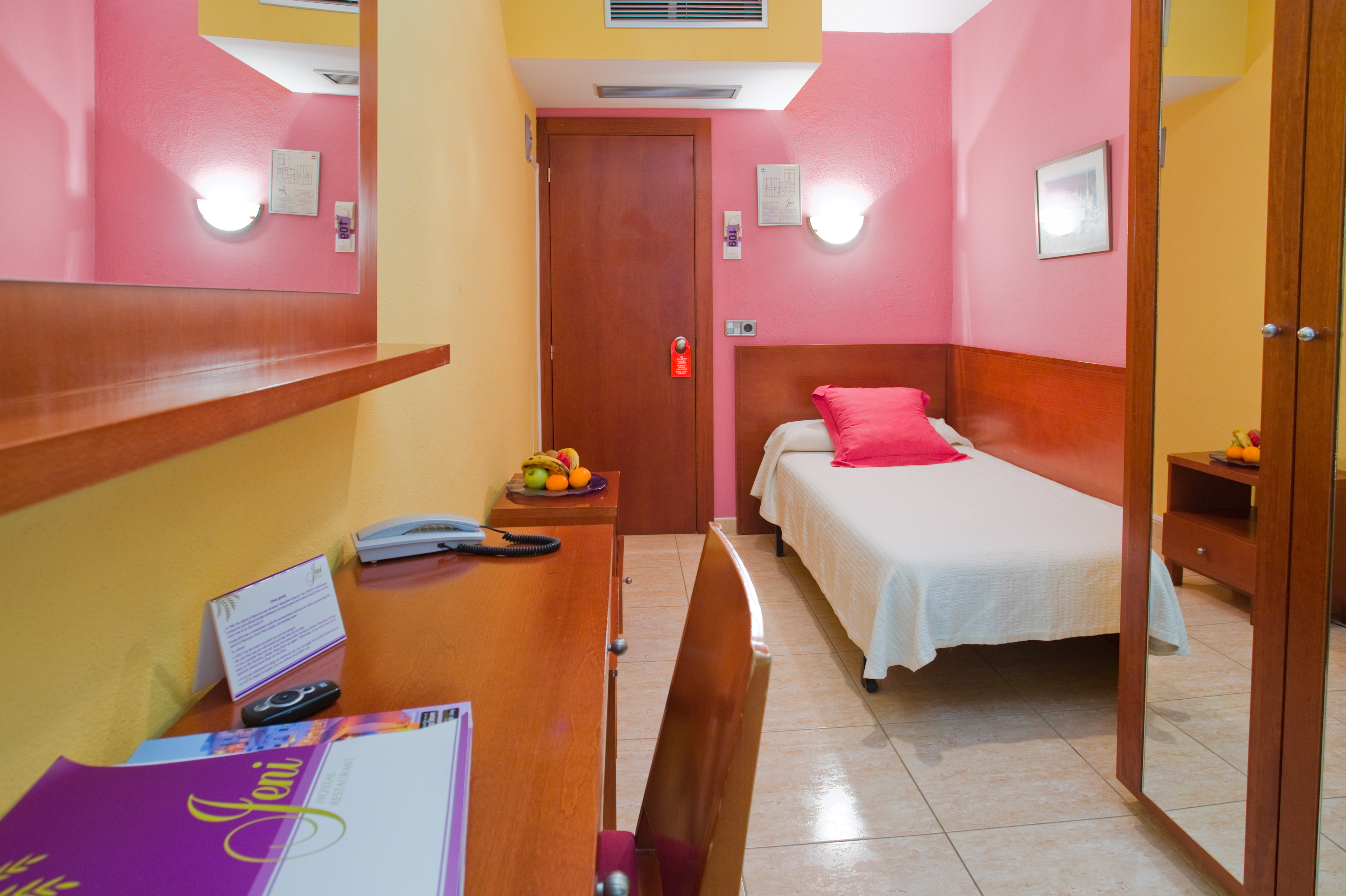 Hotel Jeni