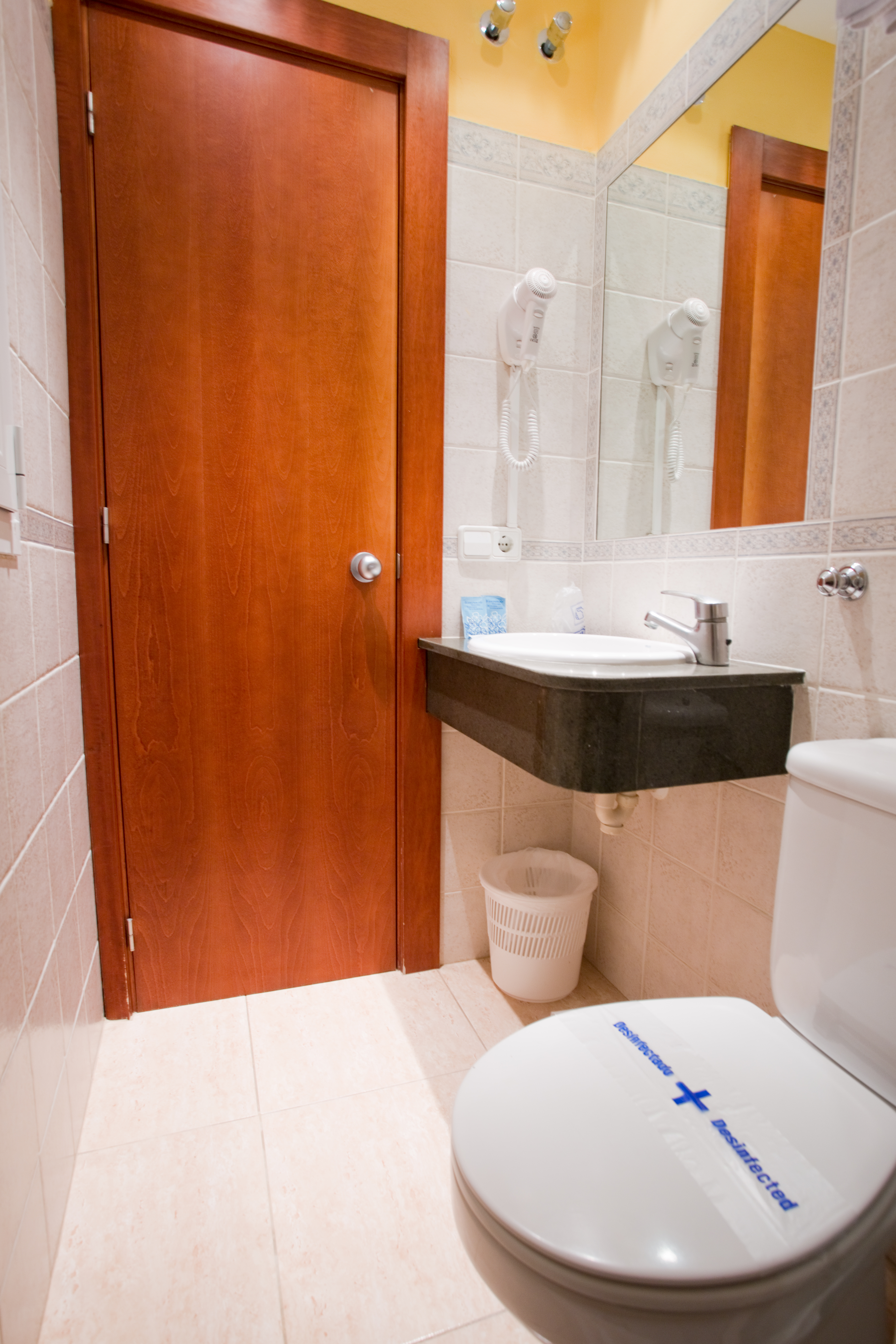 Hotel Jeni