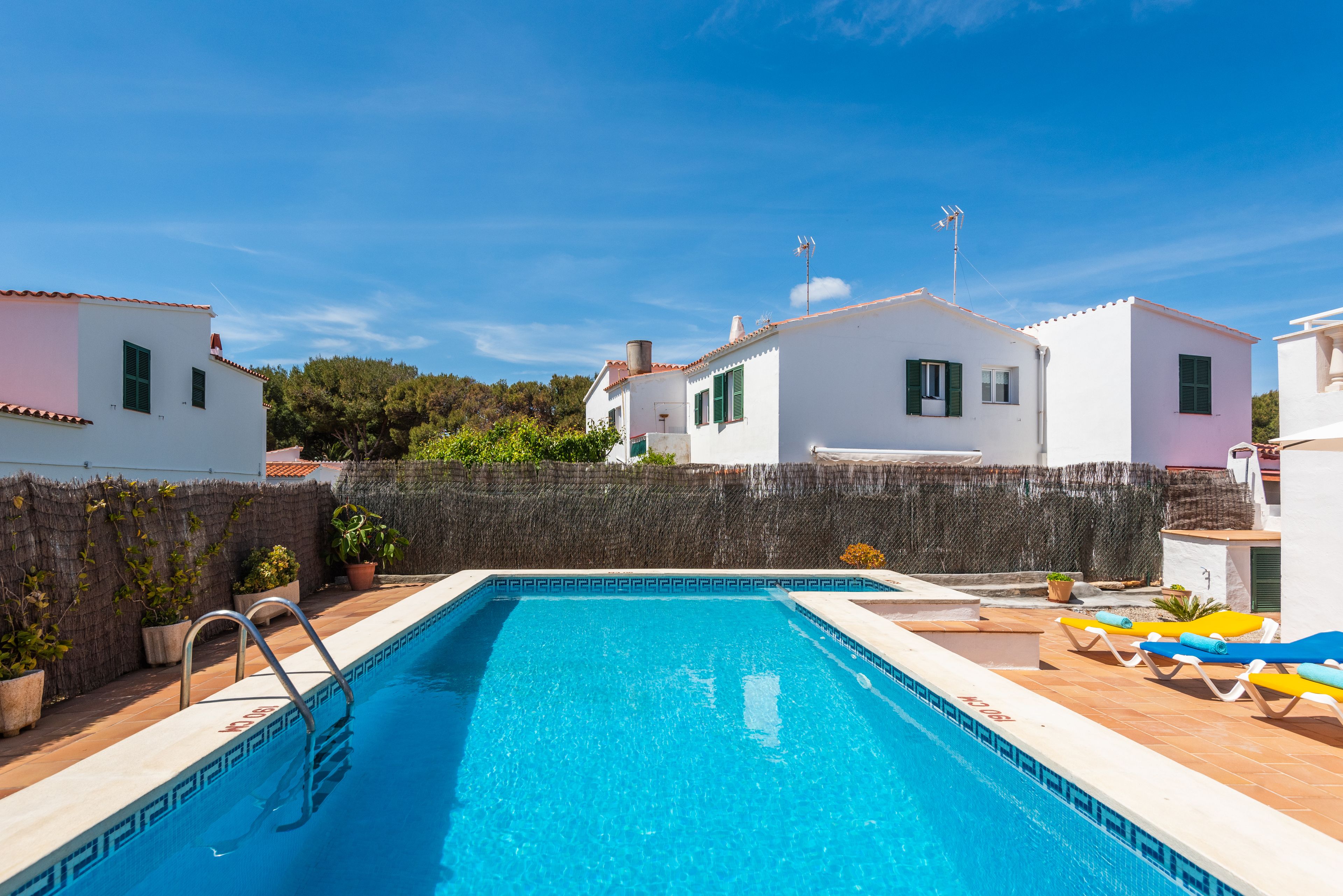 Villa Miguels