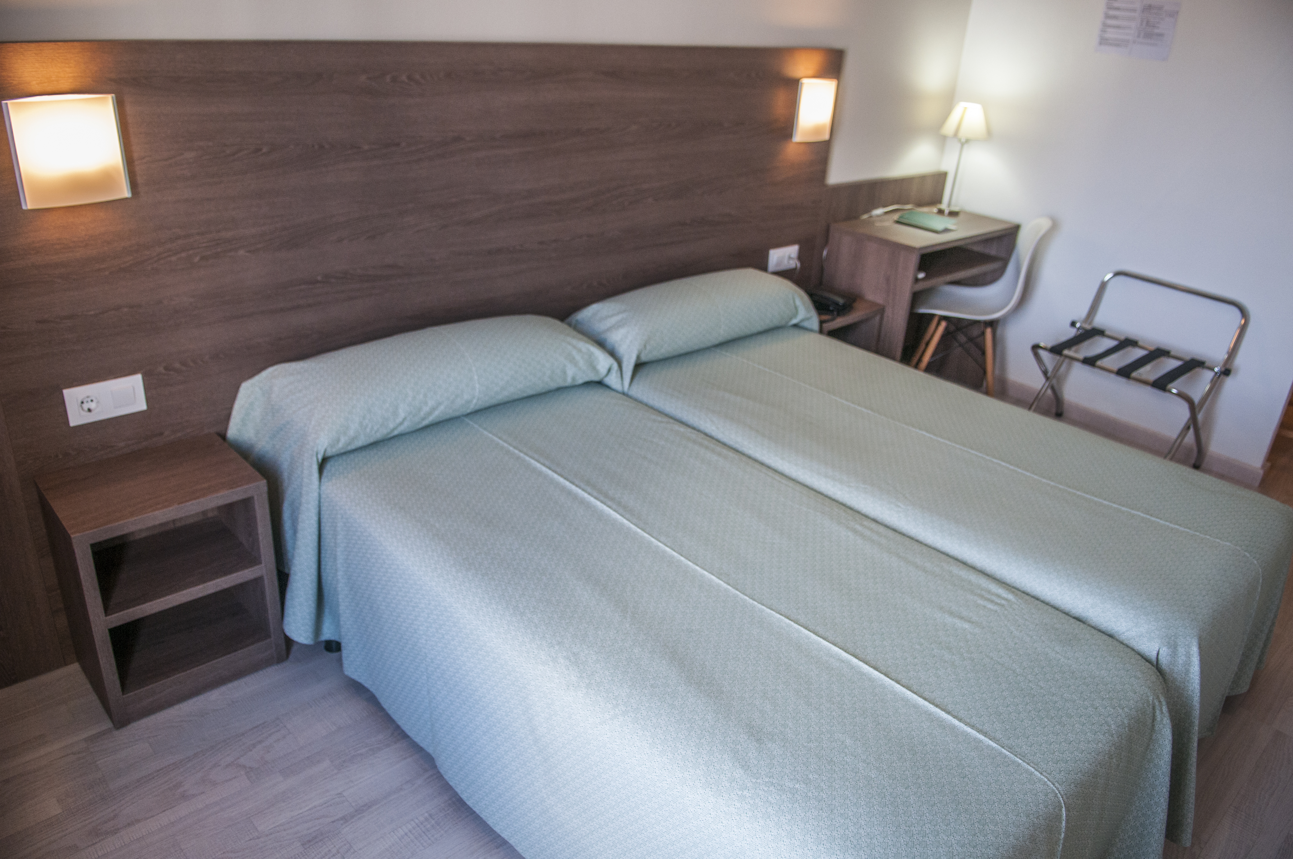 Loar Ferreries Apartments