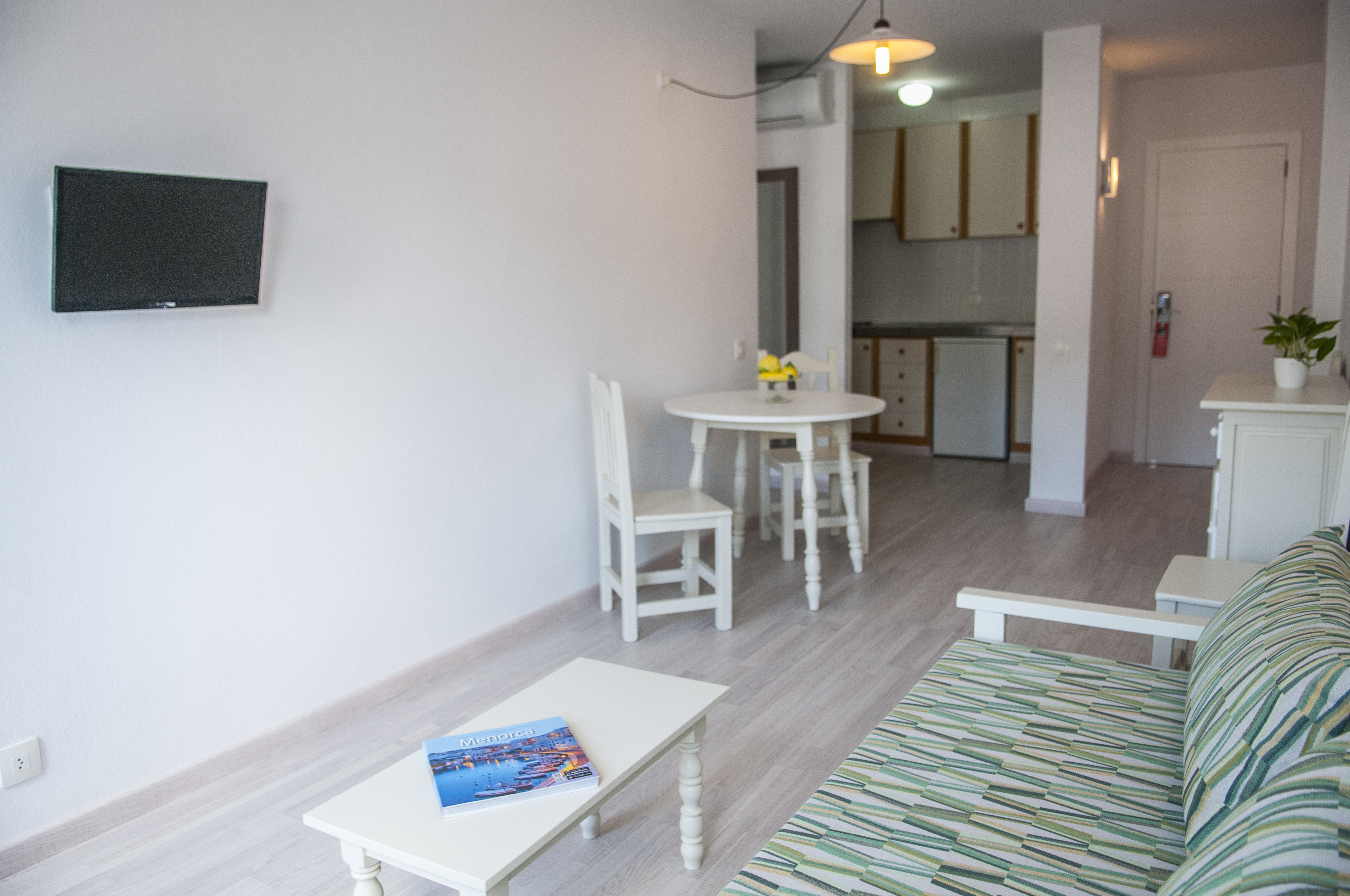 Loar Ferreries Apartments