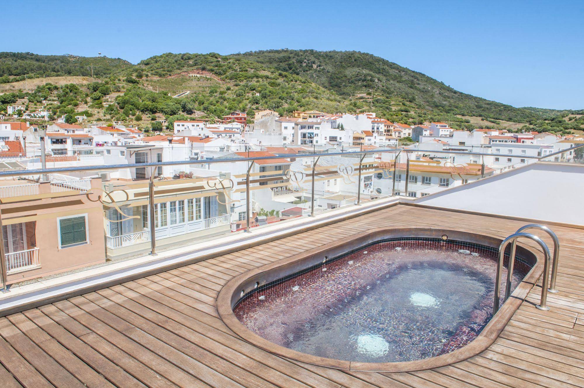 Loar Ferreries Hotel