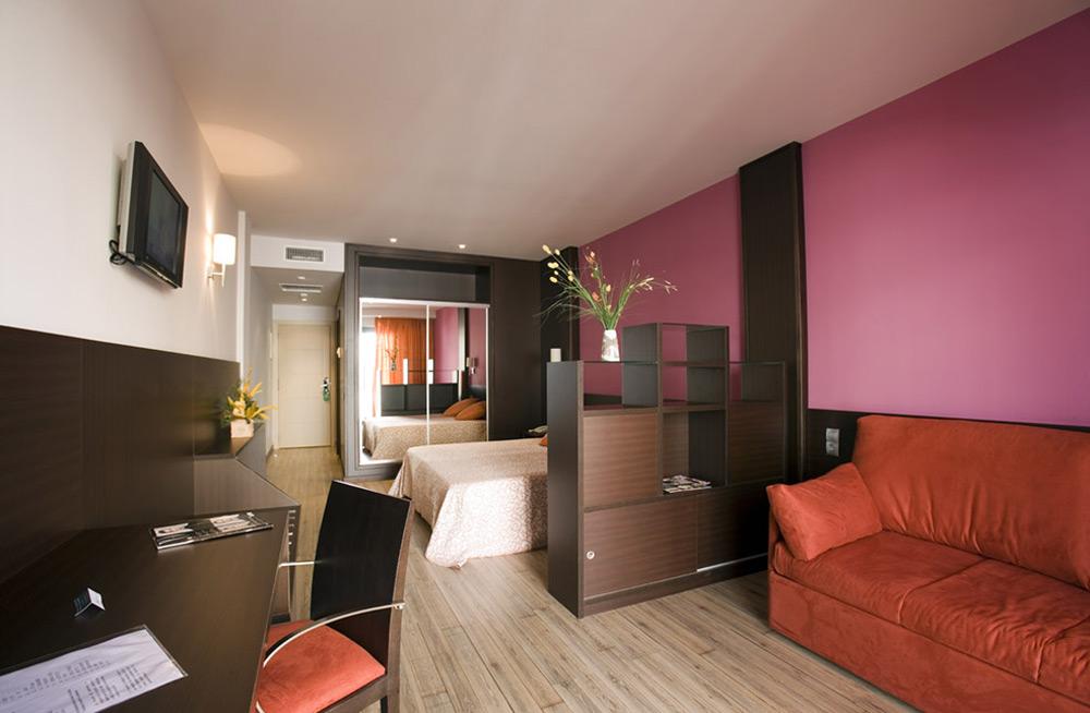 Hotel & Apartments Loar Ferreries