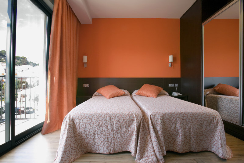 Hotel & Apartments Loar Ferreries