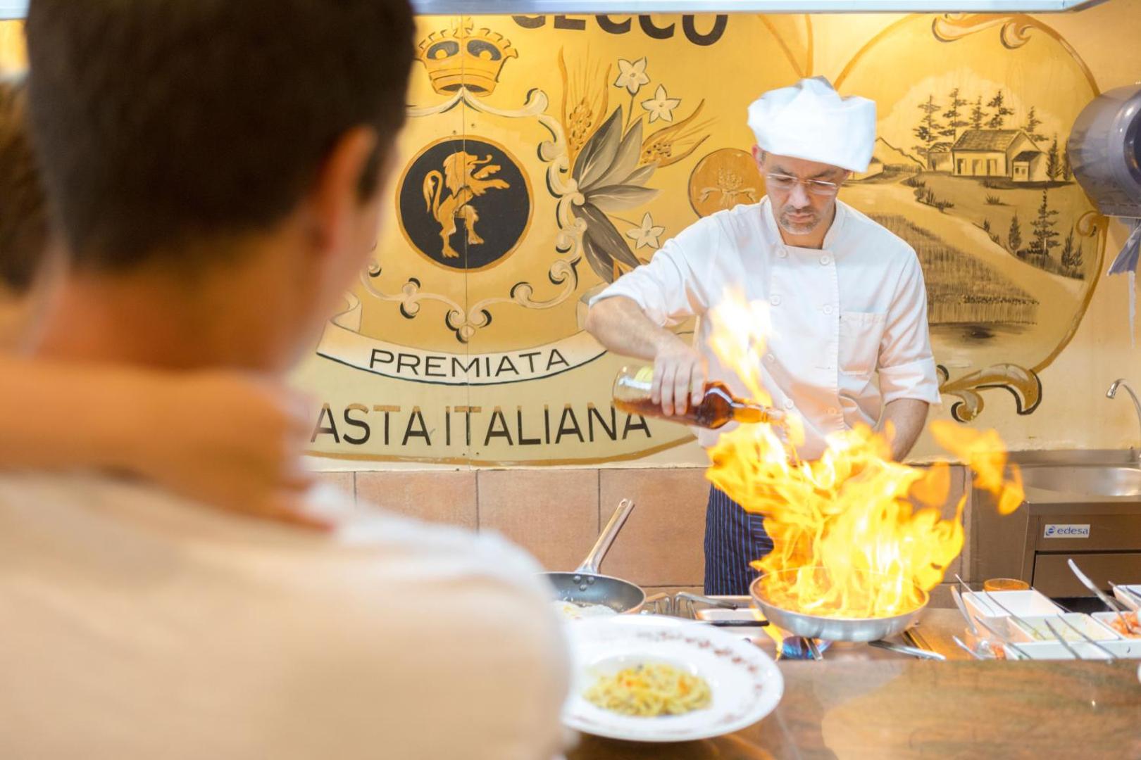 Royal Son Bou Family Club