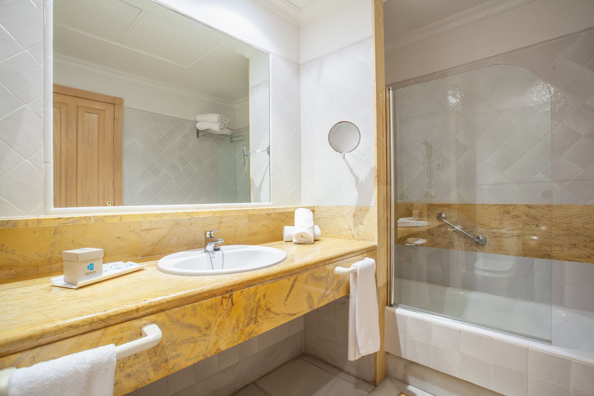 Grupotel Playa Club