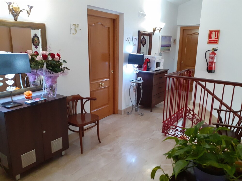 Apartamentos Juanita Ope