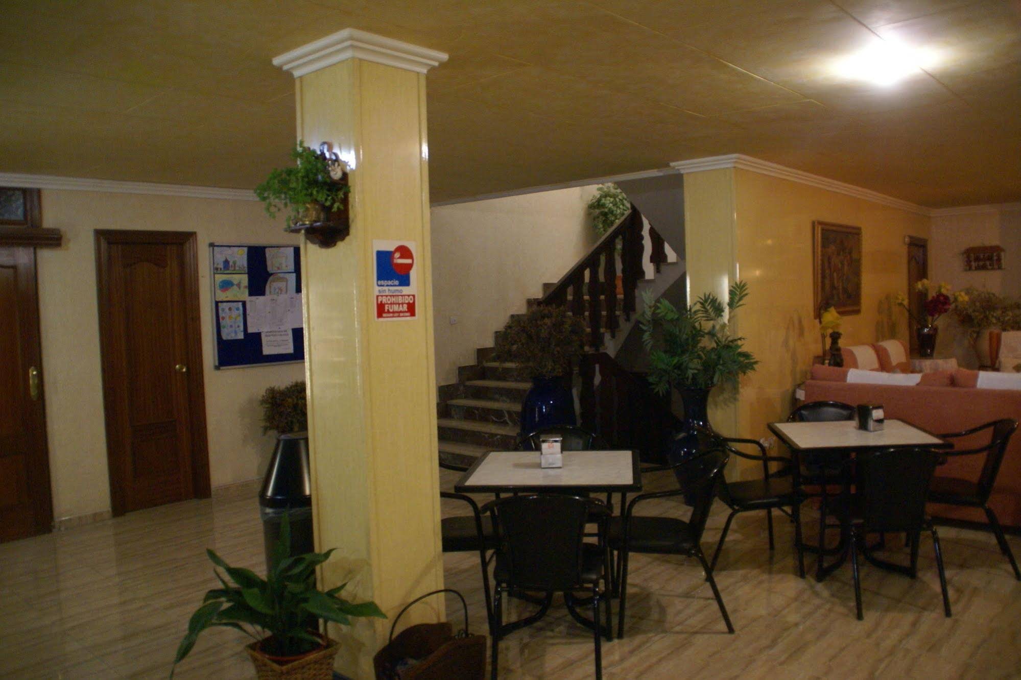 Hotel y Apartamentos Sierra Mar