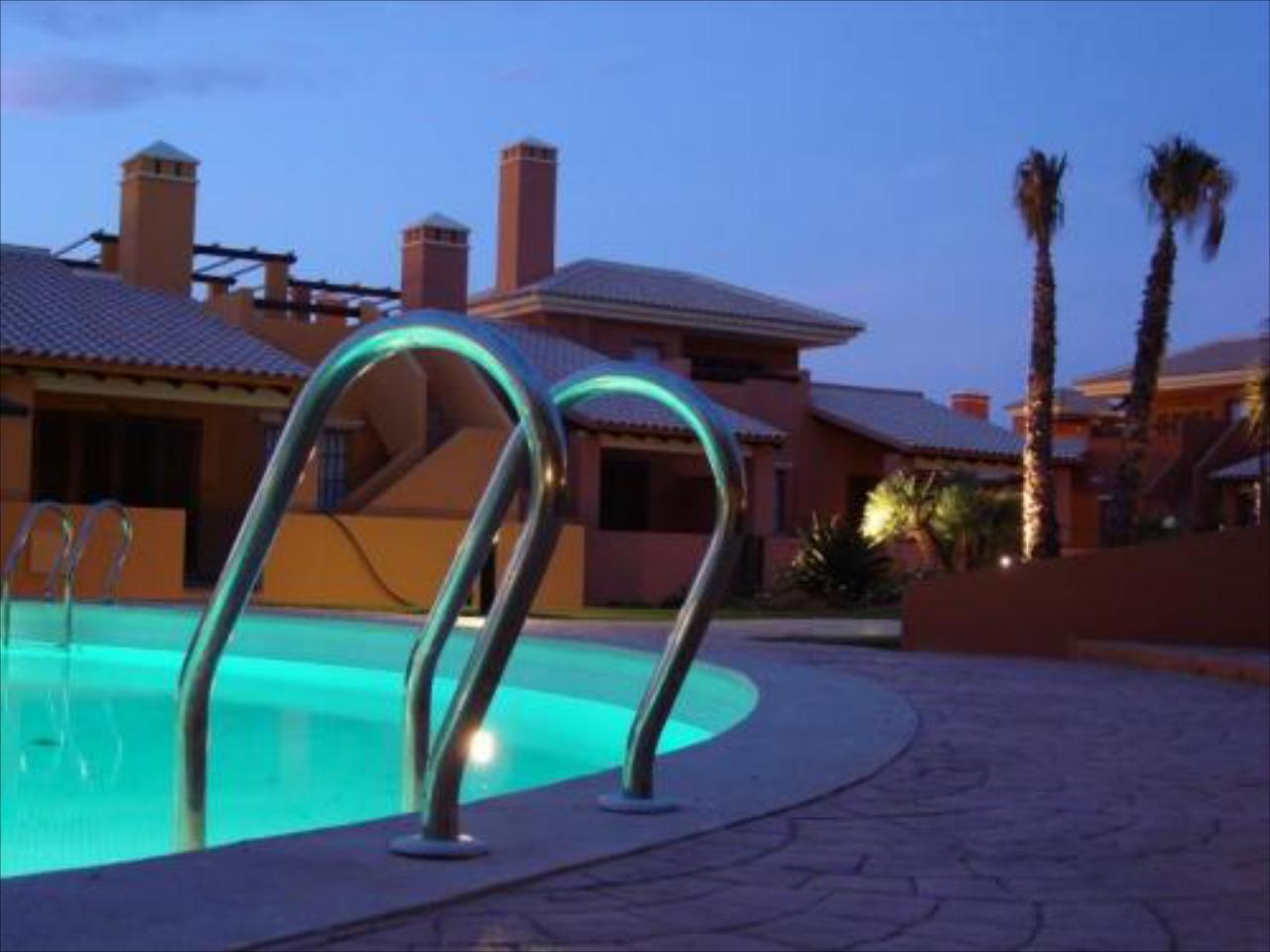 Albatros & Arona Complex