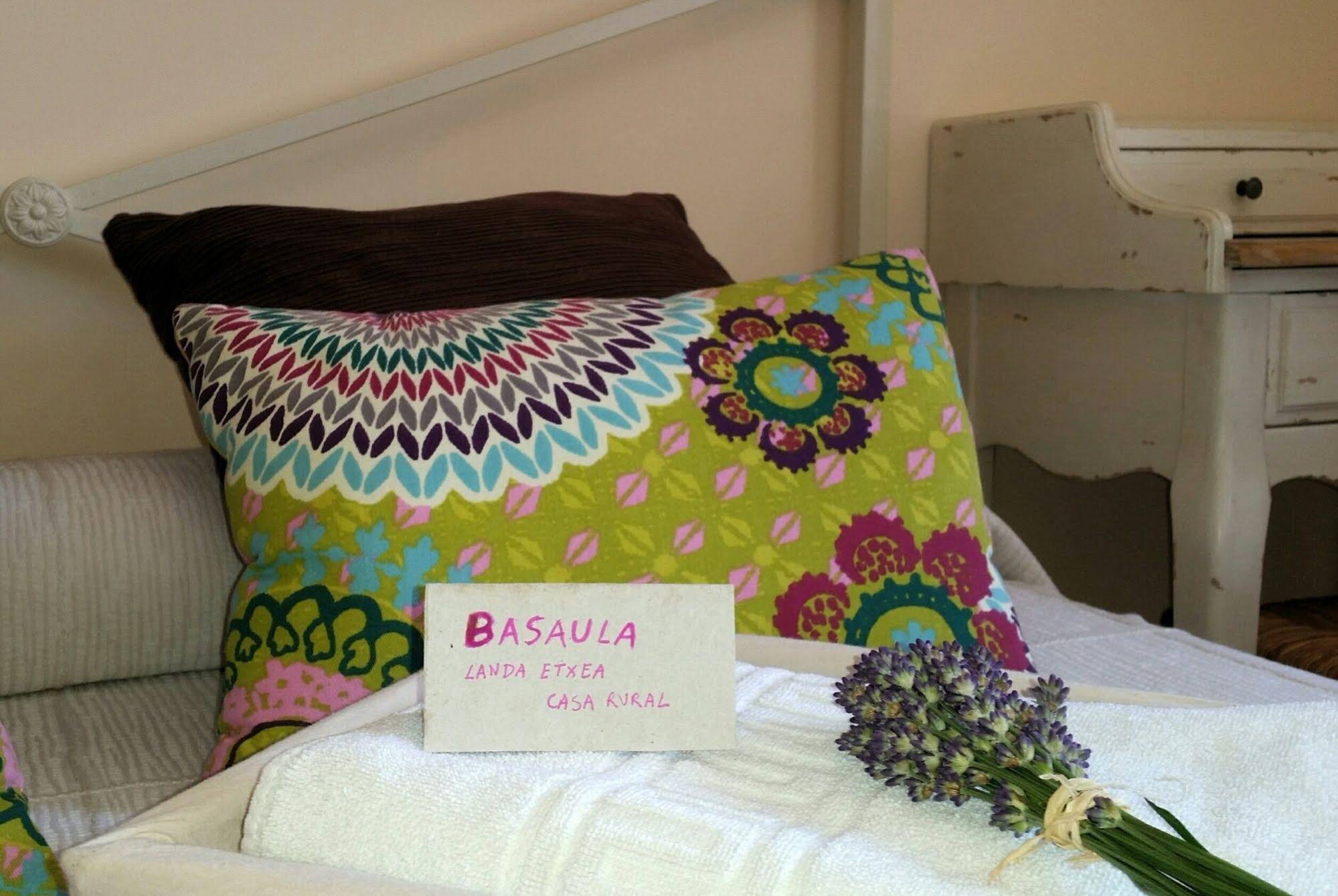 Casa rural Basaula