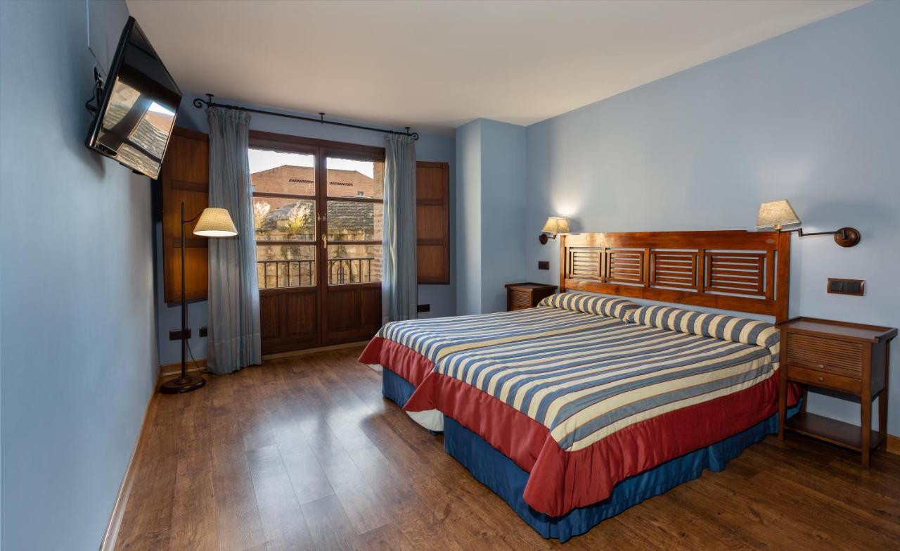 Hotel Palacio de Pujadas by Mij