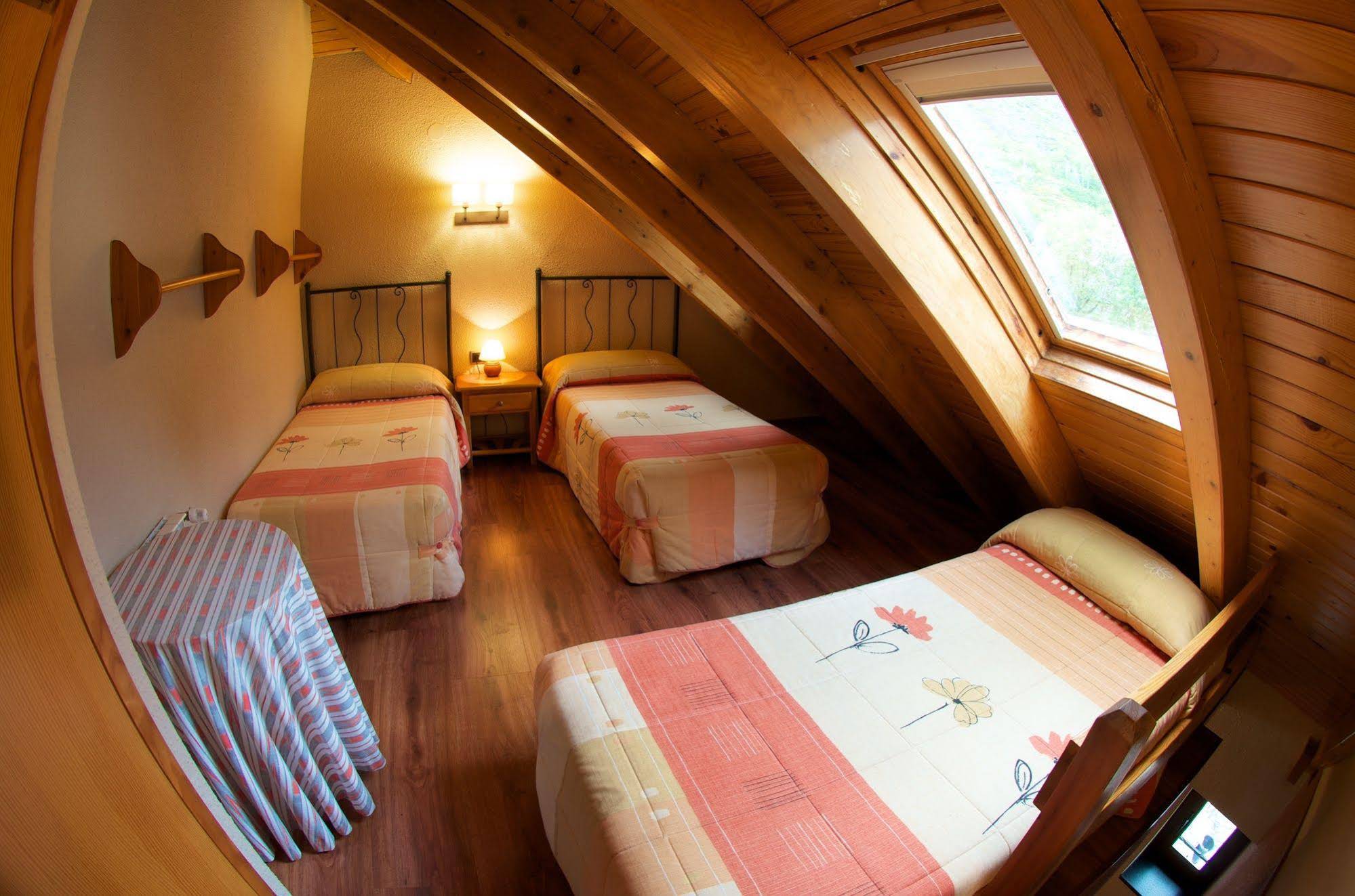 La Plaça Hostal