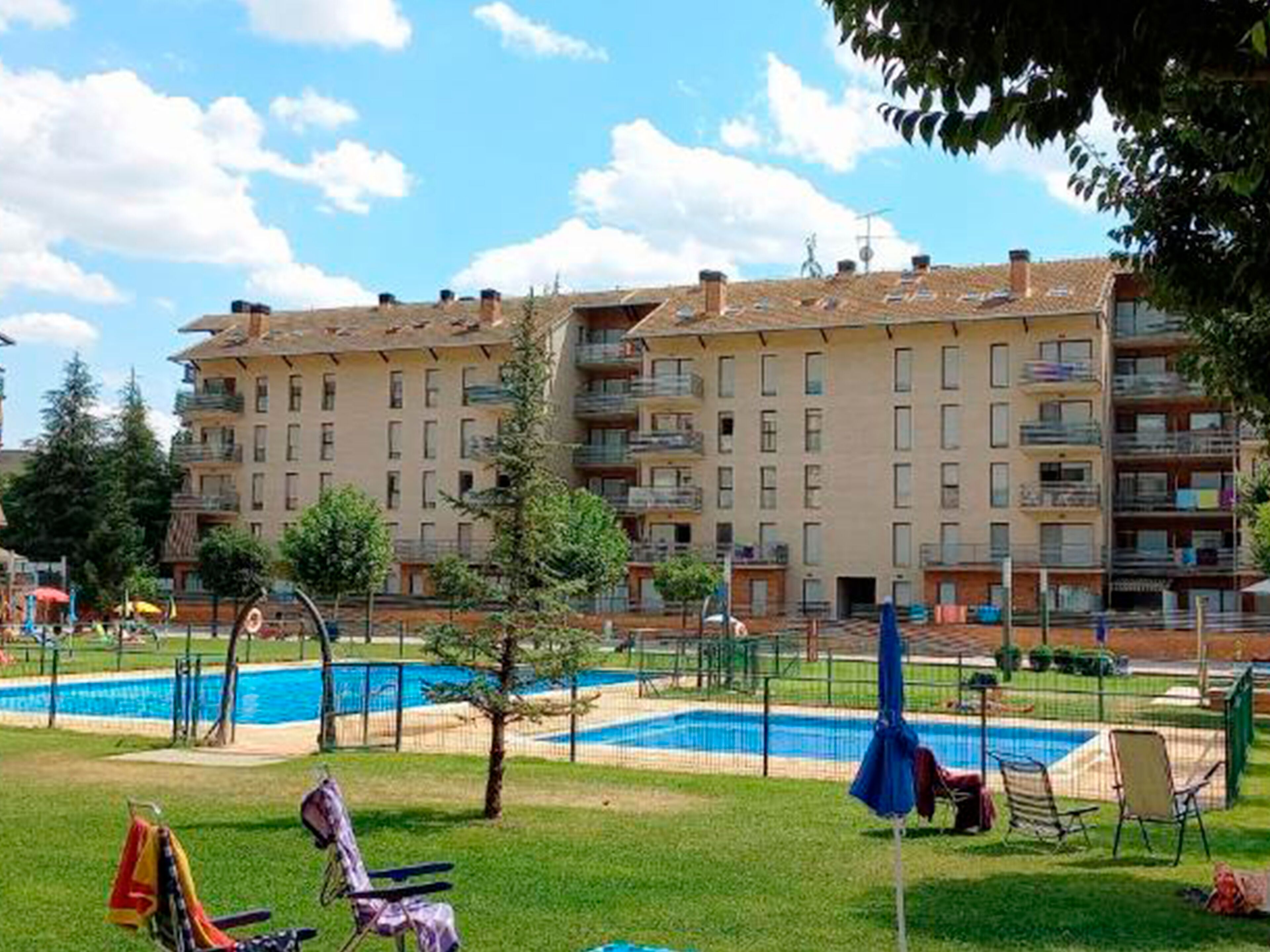 Apartamentos Pilartxo Jaca 3000