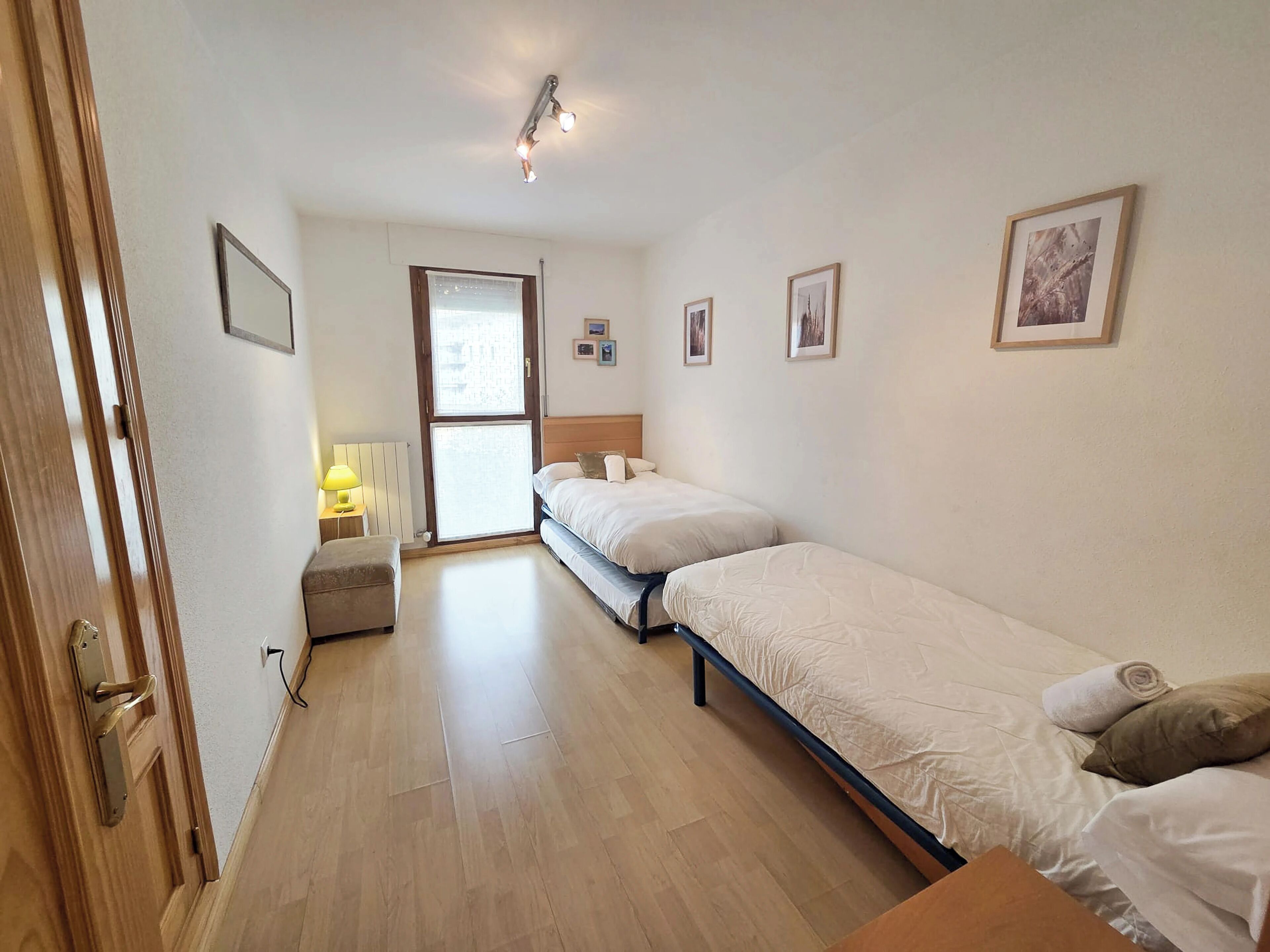 Apartamentos Pilartxo Jaca 3000