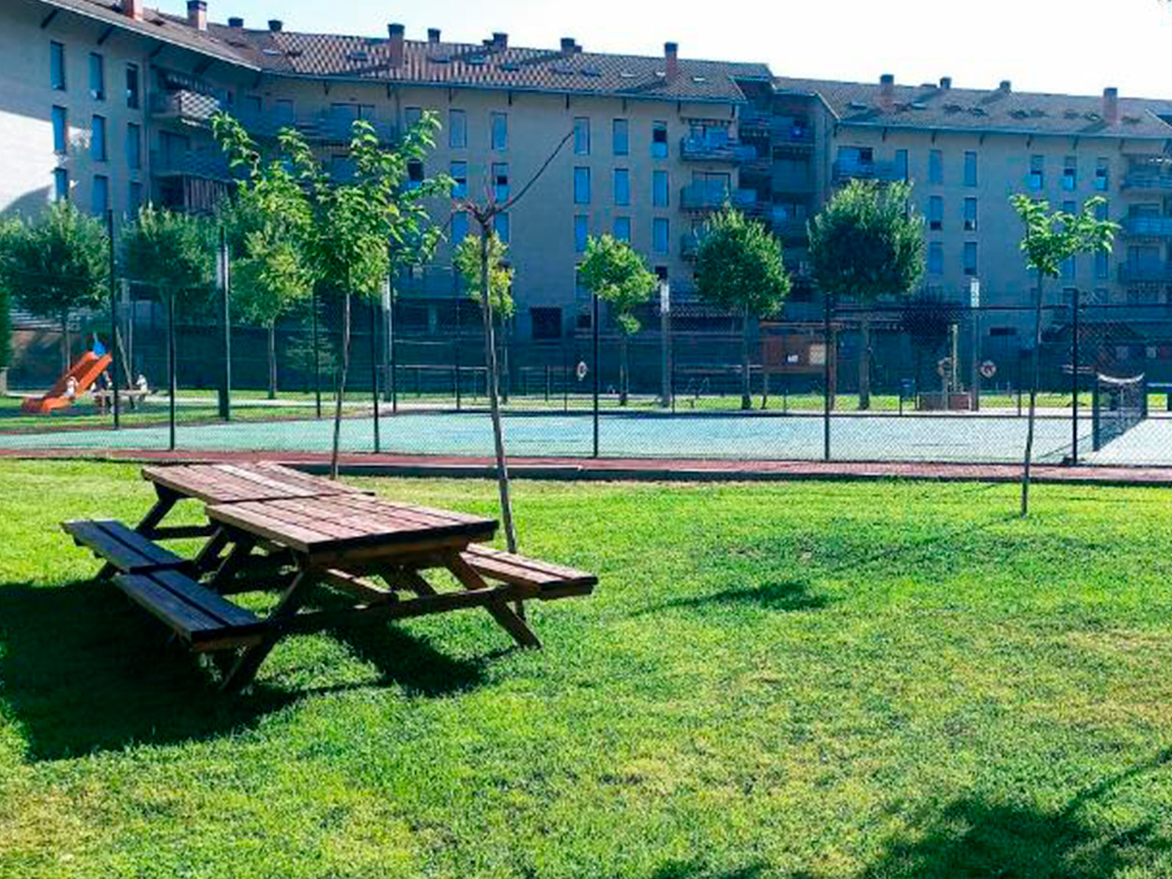 Apartamentos Pilartxo Jaca 3000