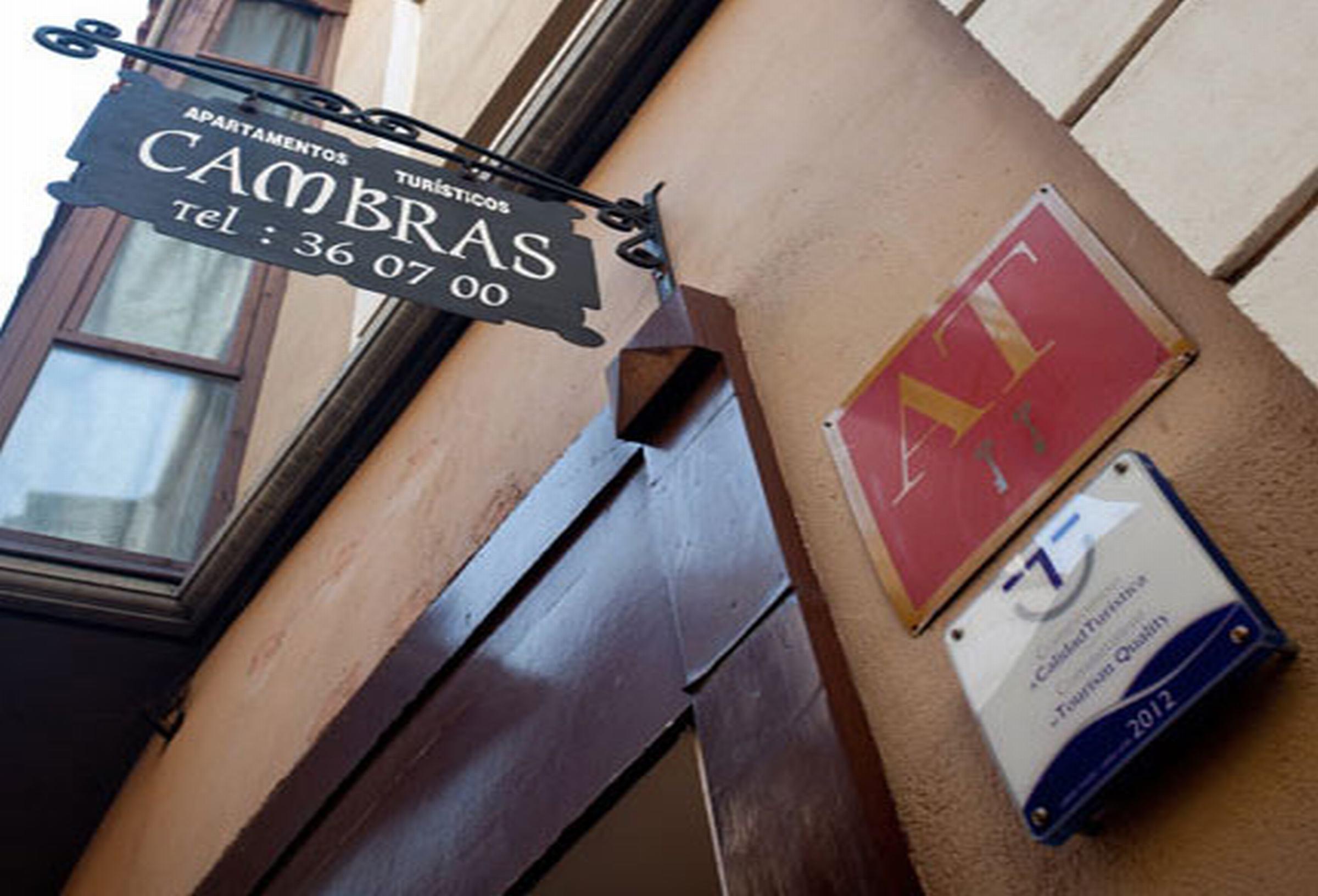Apartamentos Cambras