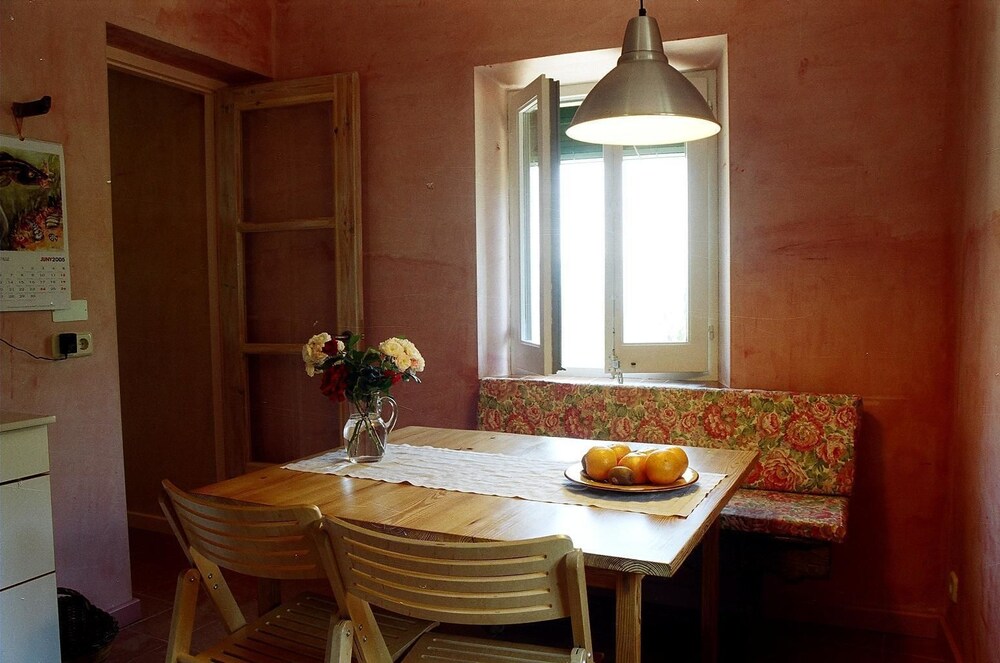Rectory Castellar De La Muntanya