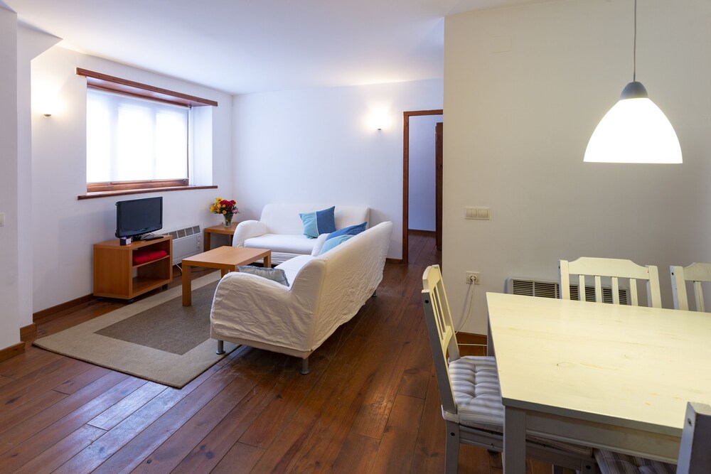 Apartamentos Rentaran