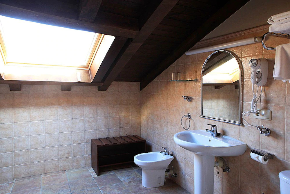 Trinquete Antxitonea Hotel