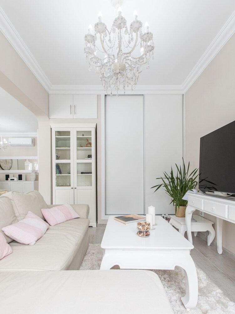 The White Pearl-Luxurious and Exclusiveness Villa